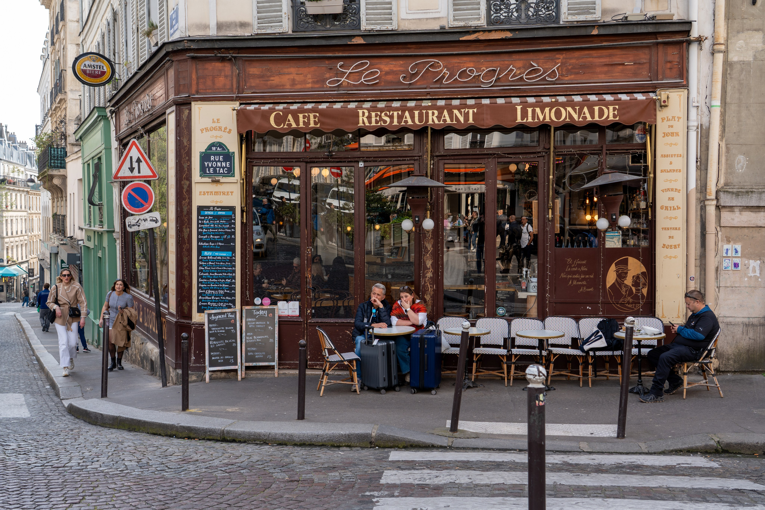 Streets of Paris. URBANSTREETFILES.ART