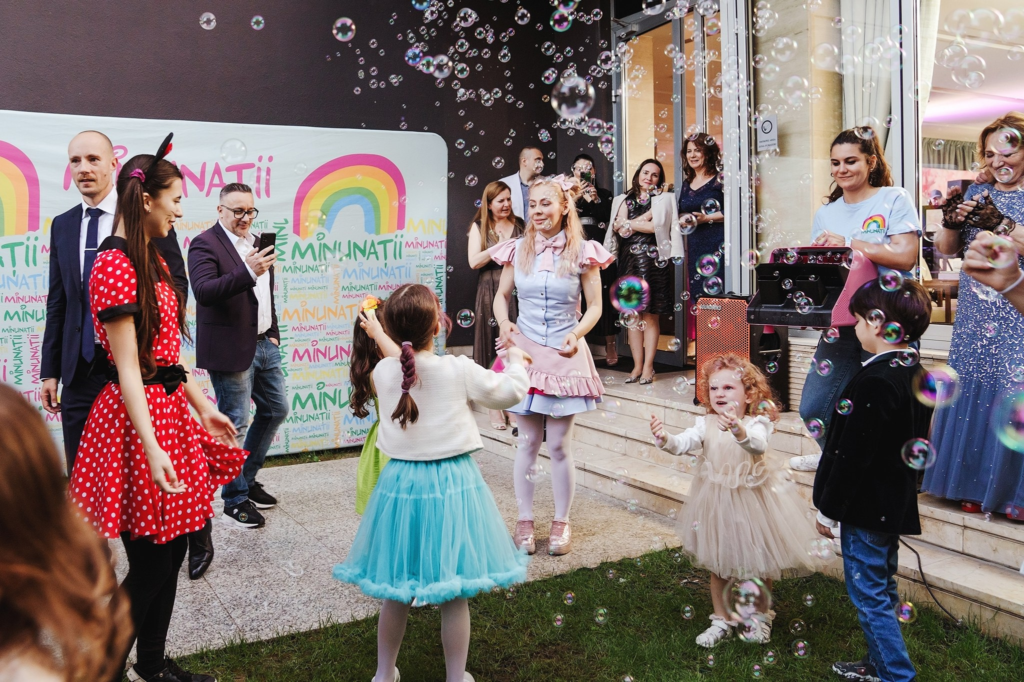 Stephanie Alma. Fotograf evenimente. Fotograf nunta. Fotograf Botez. Mihaela Savu