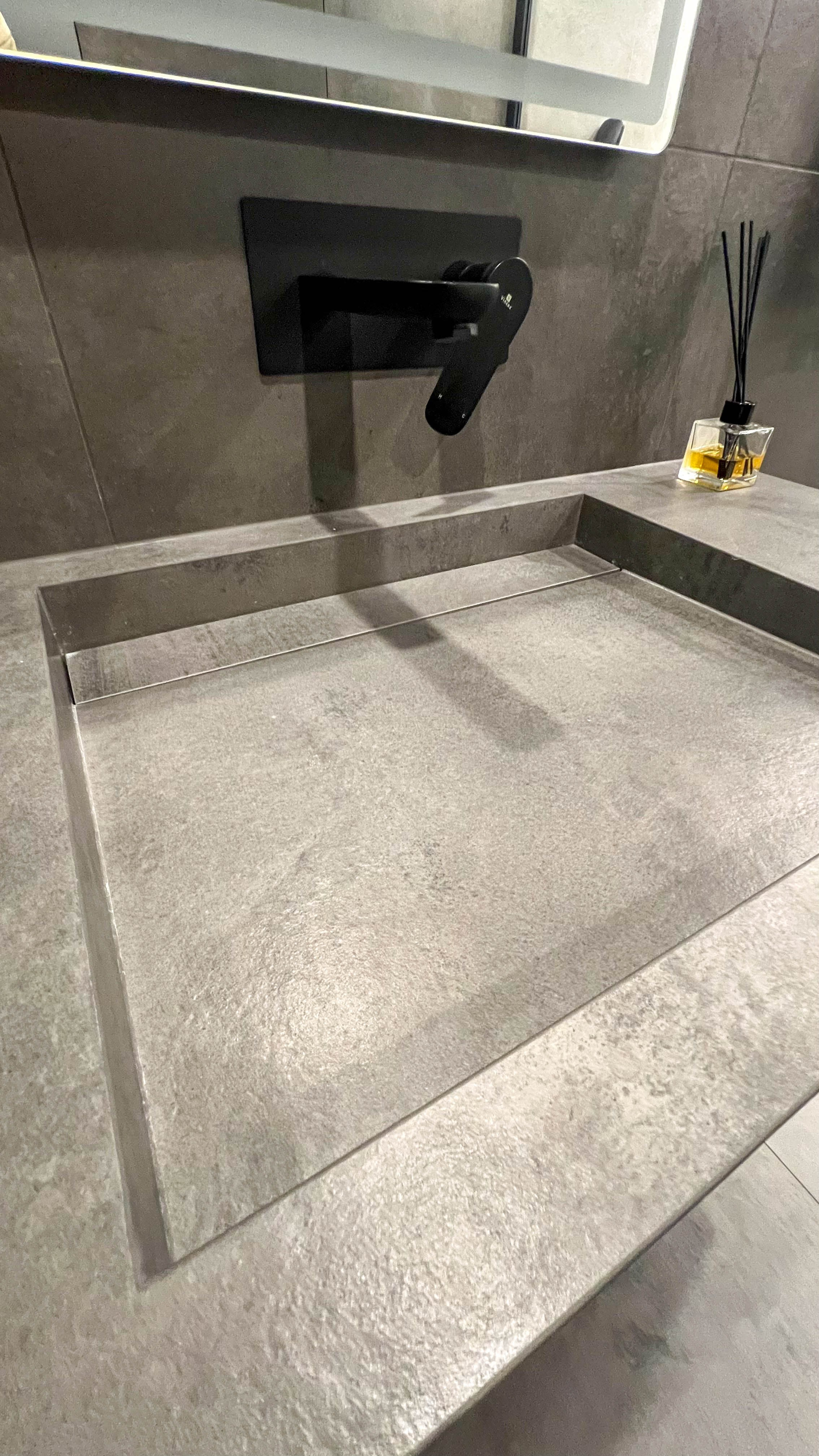 The apartment is on two levels. Fotograf Dmitrii Donets