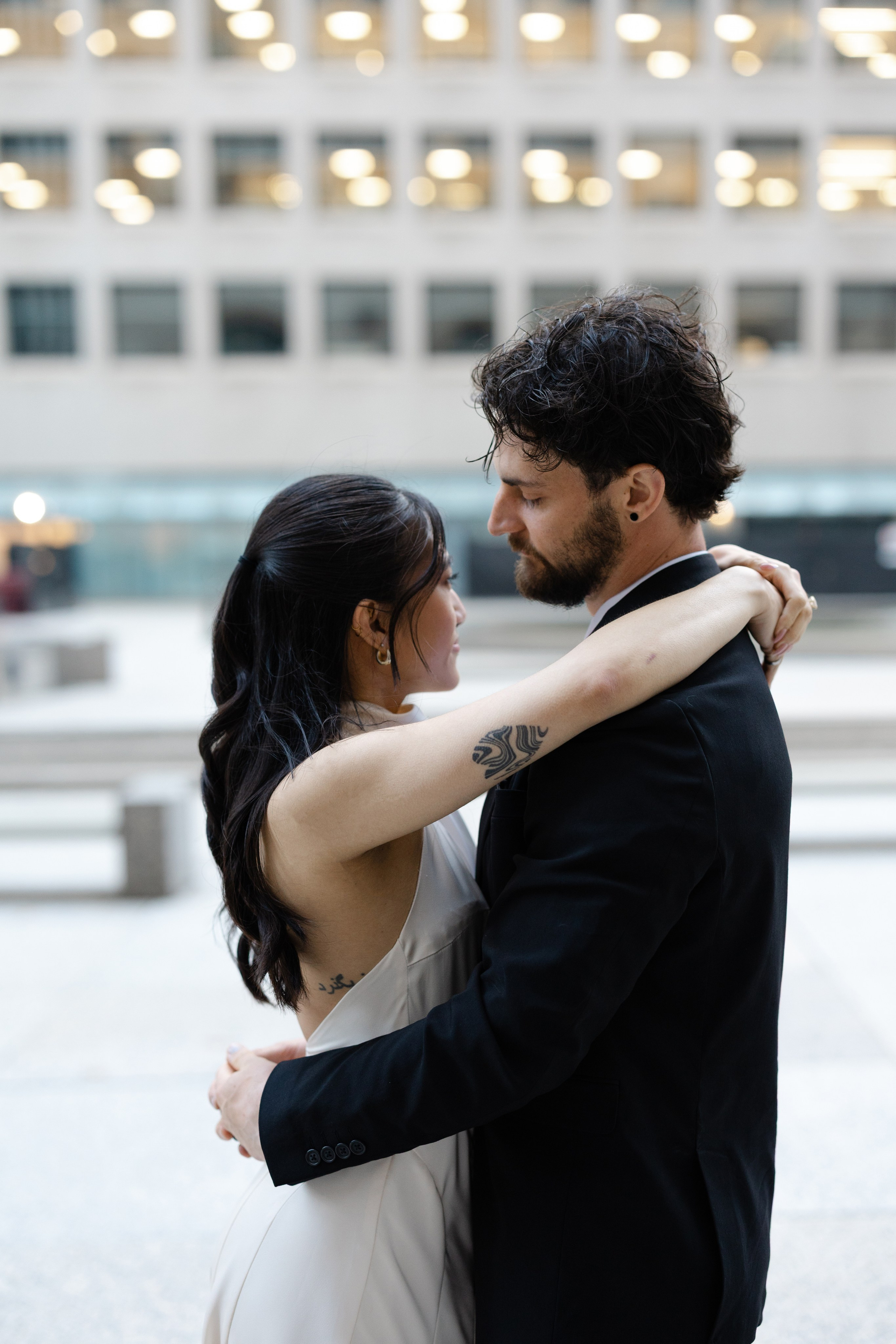 Engagement Session — Downtown Toronto. Anna Leb Photo
