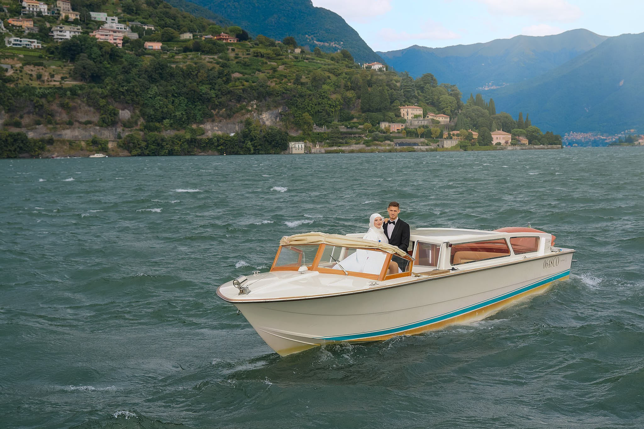 Jasmina & Vale. Fotografo matrimonio Lago di Como Ferrari Media Production