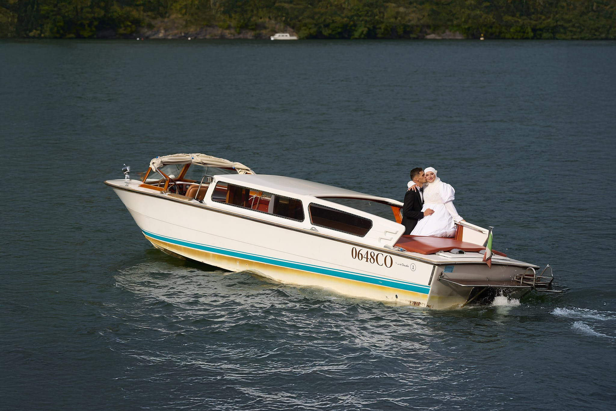 Jasmina & Vale. Fotografo matrimonio Lago di Como Ferrari Media Production