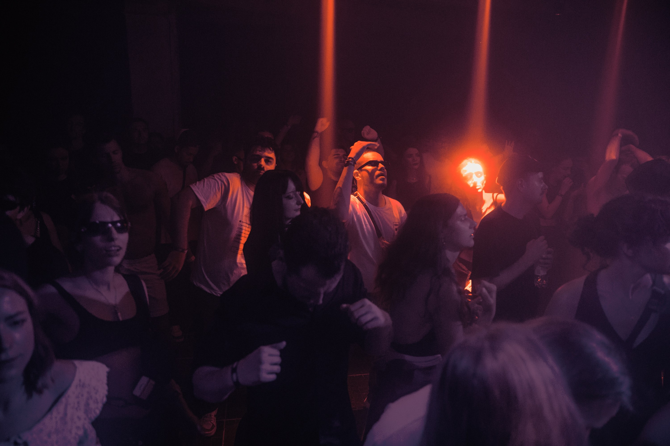 Elektroniskās mūzikas pasākums. Sandra Garanca Portrait and event photographer