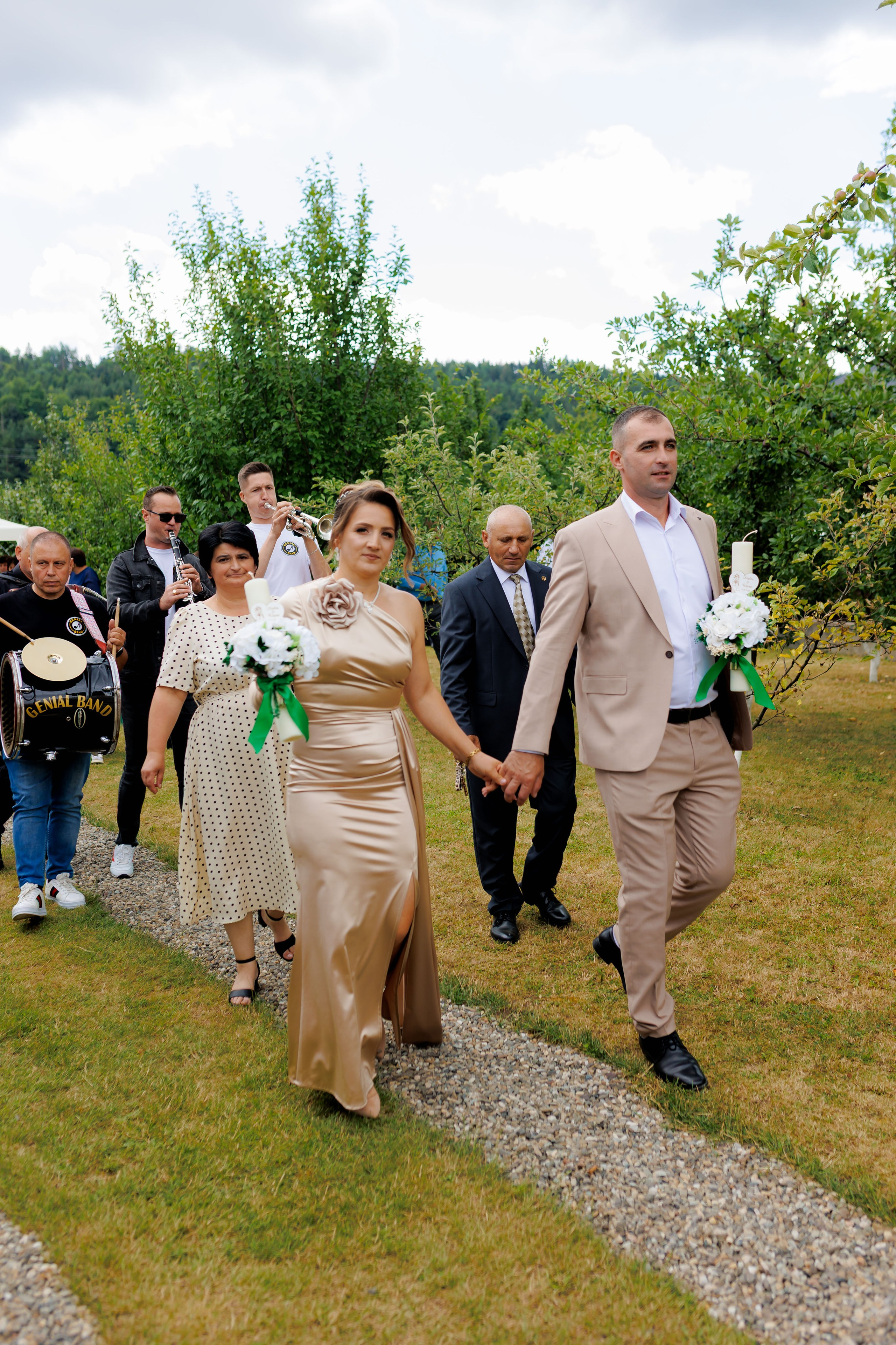 Nunta Nicoleta & Răzvan | Fotografie & Videografie Profesională. Servicii foto-video profesionale, pentru momente de neuitat