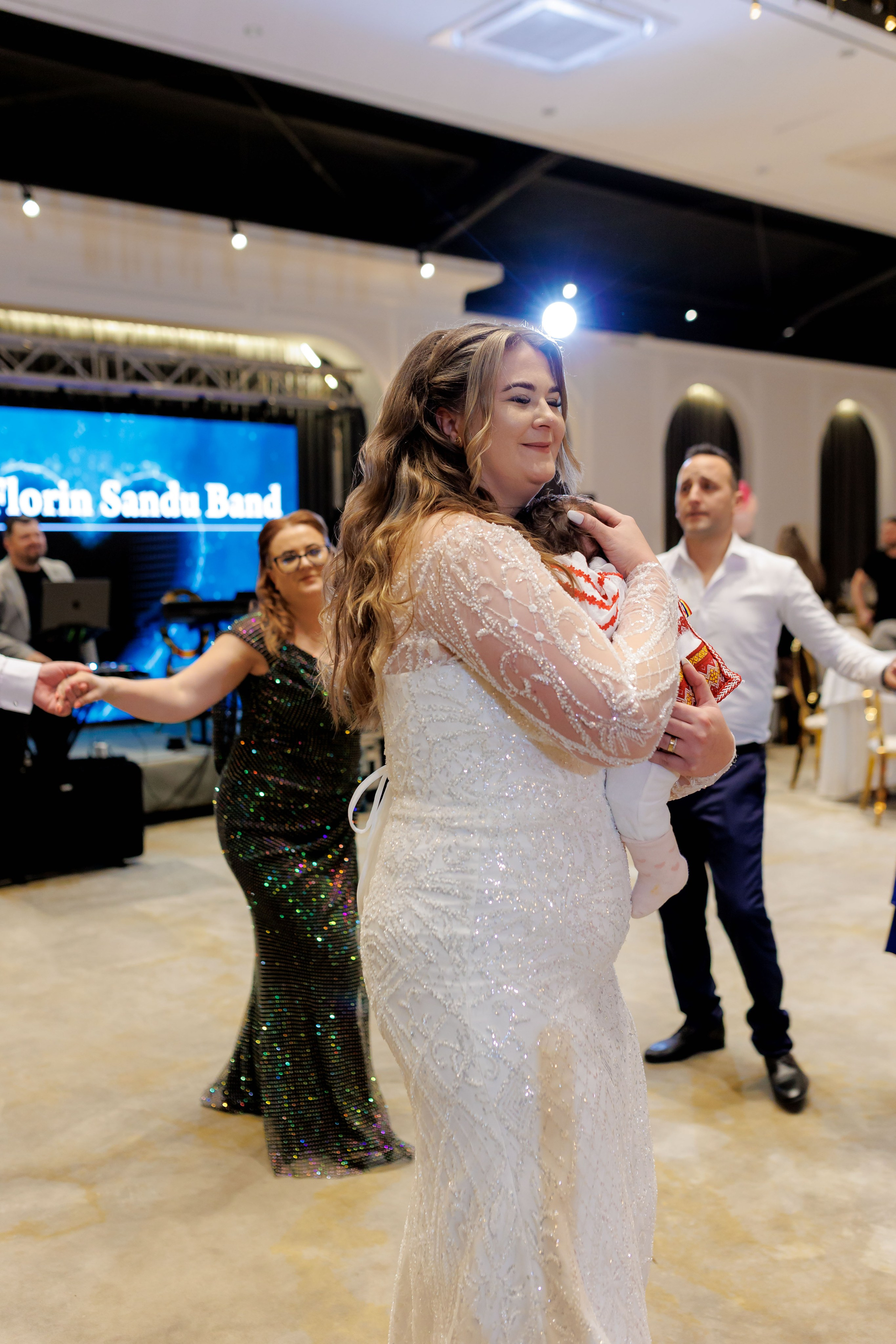 Povestea voastră, regizată de noi |Cristi Turculet Videograf Nuntă Suceava | wedding highlight. Servicii foto-video profesionale, pentru momente de neuitat