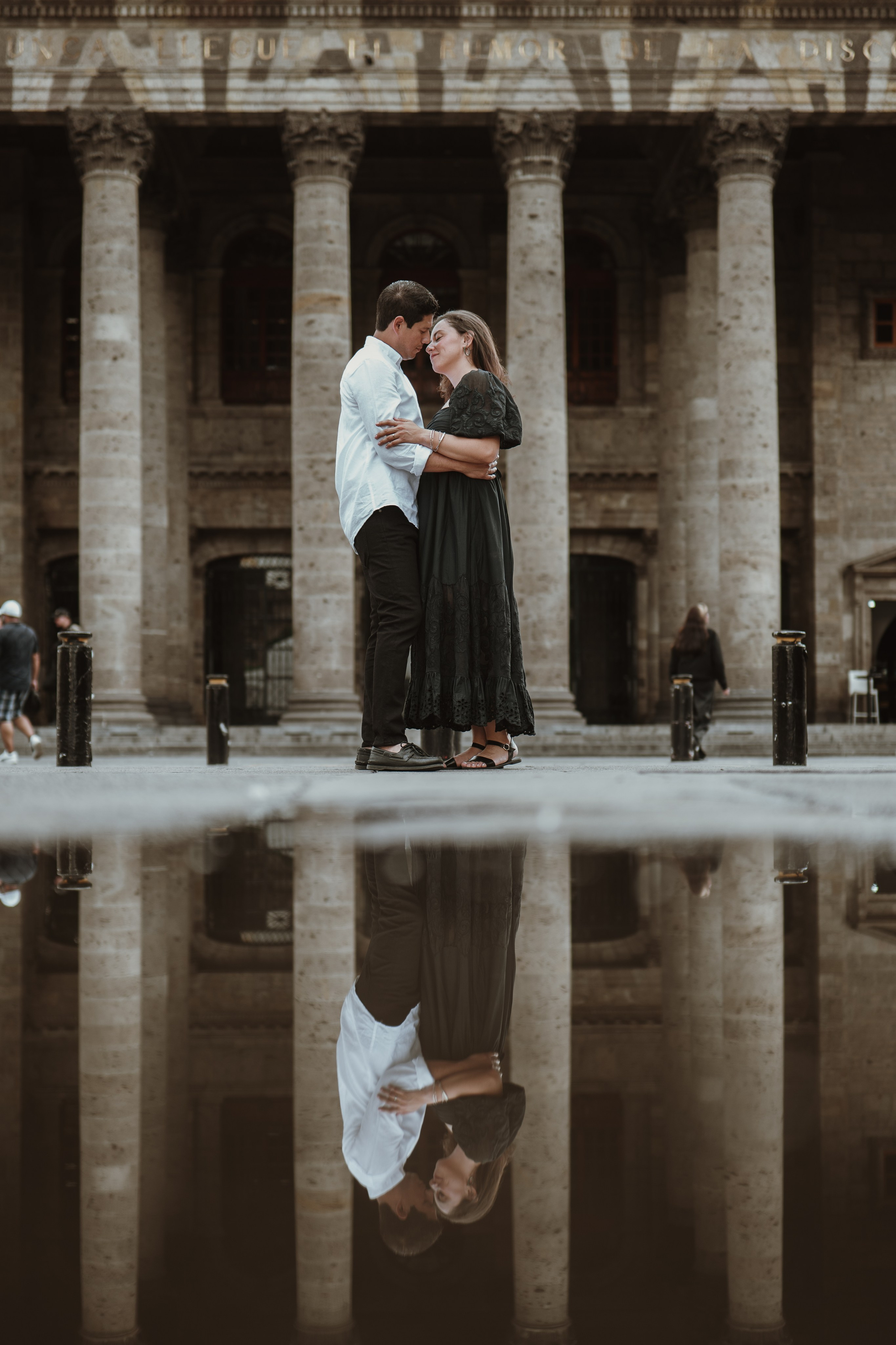 SAVE THE DATE / ENGAGEMENT. Wedding Photographer and Filmmaker in Guadalajara Mexico Abraham Linares