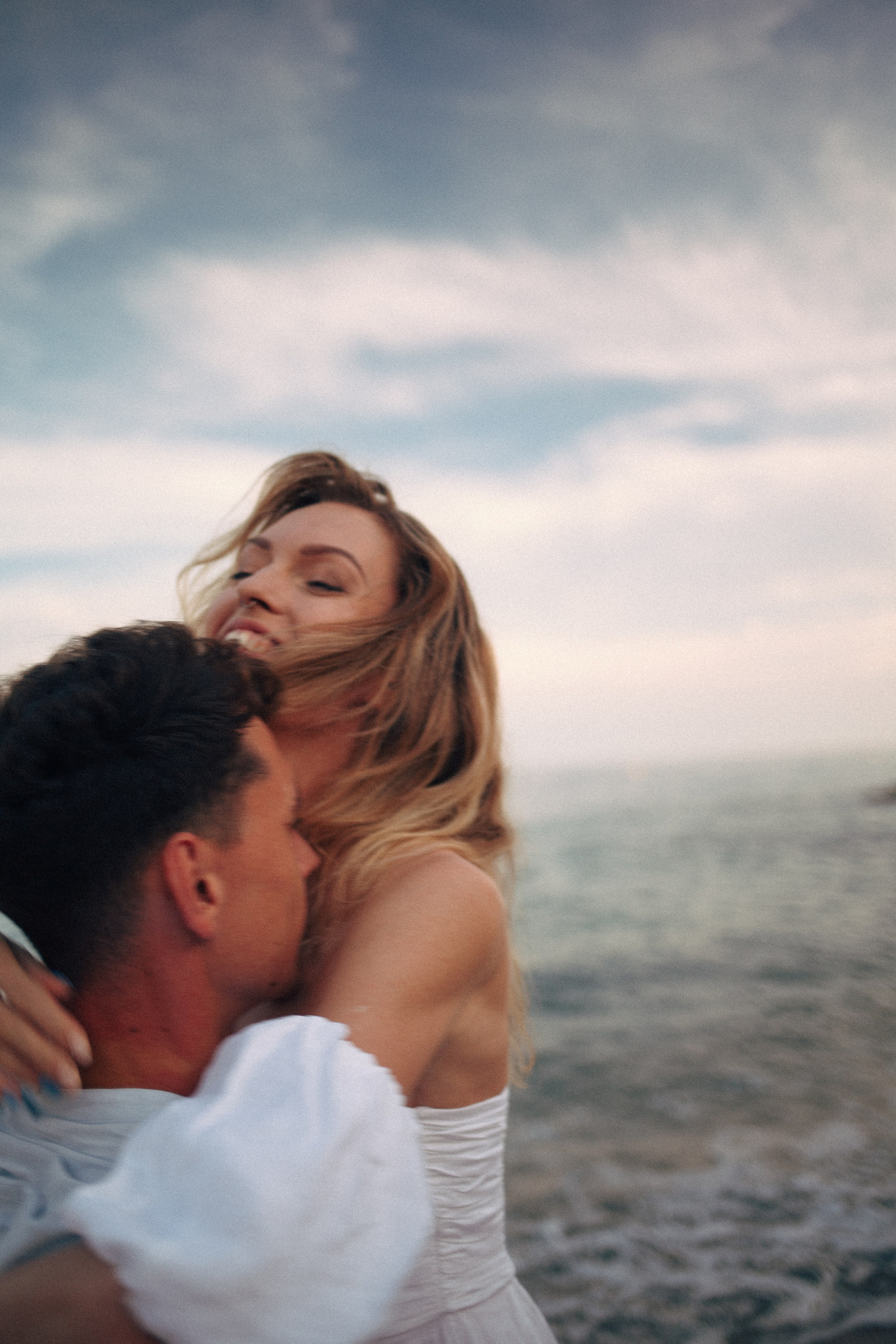 Natali and Artur, photo walk at the beach. Marina Kálcheva — Photographer, Videographer & Visual Artist in Barcelona