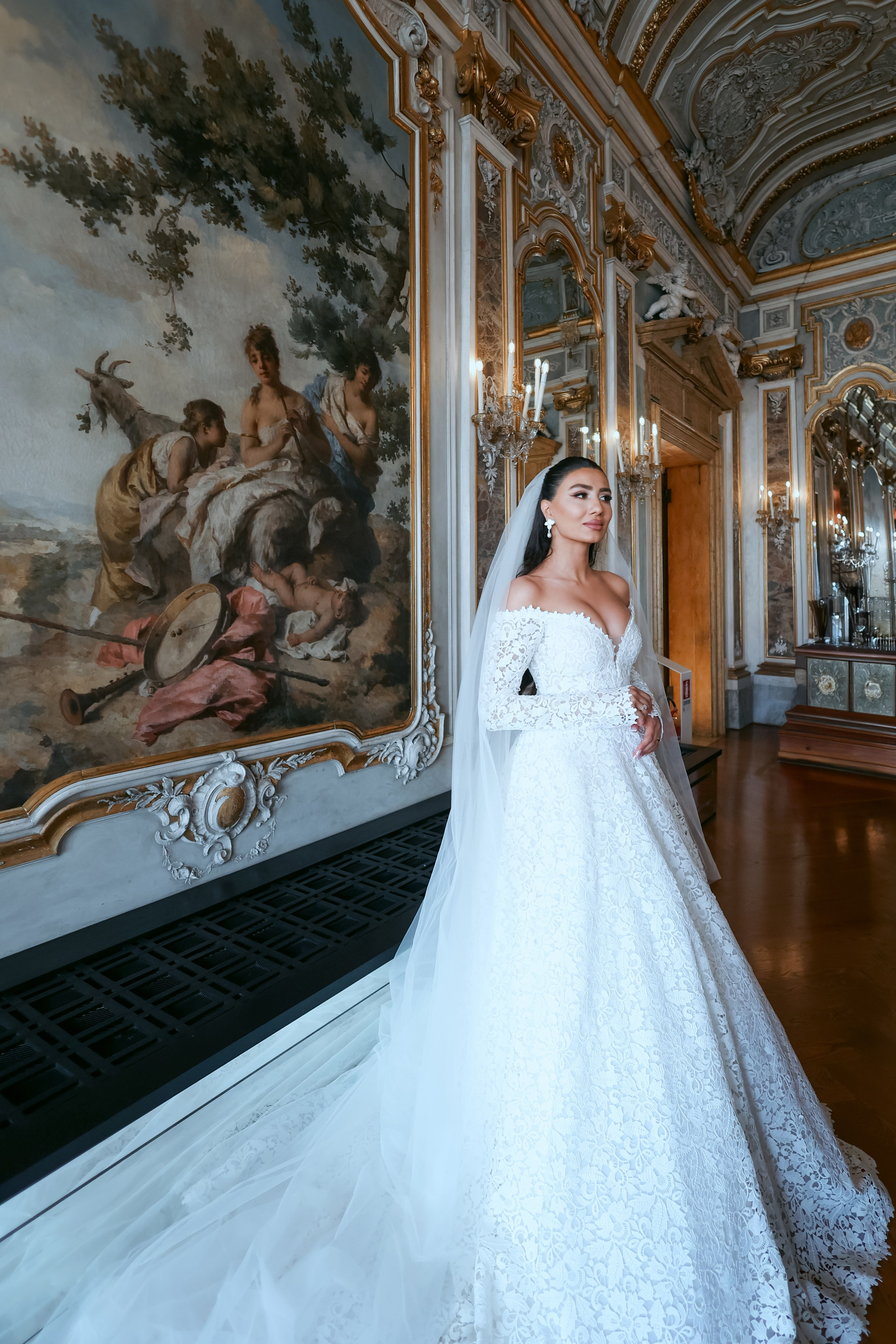 Bride  in historic salon at Aman Venice 