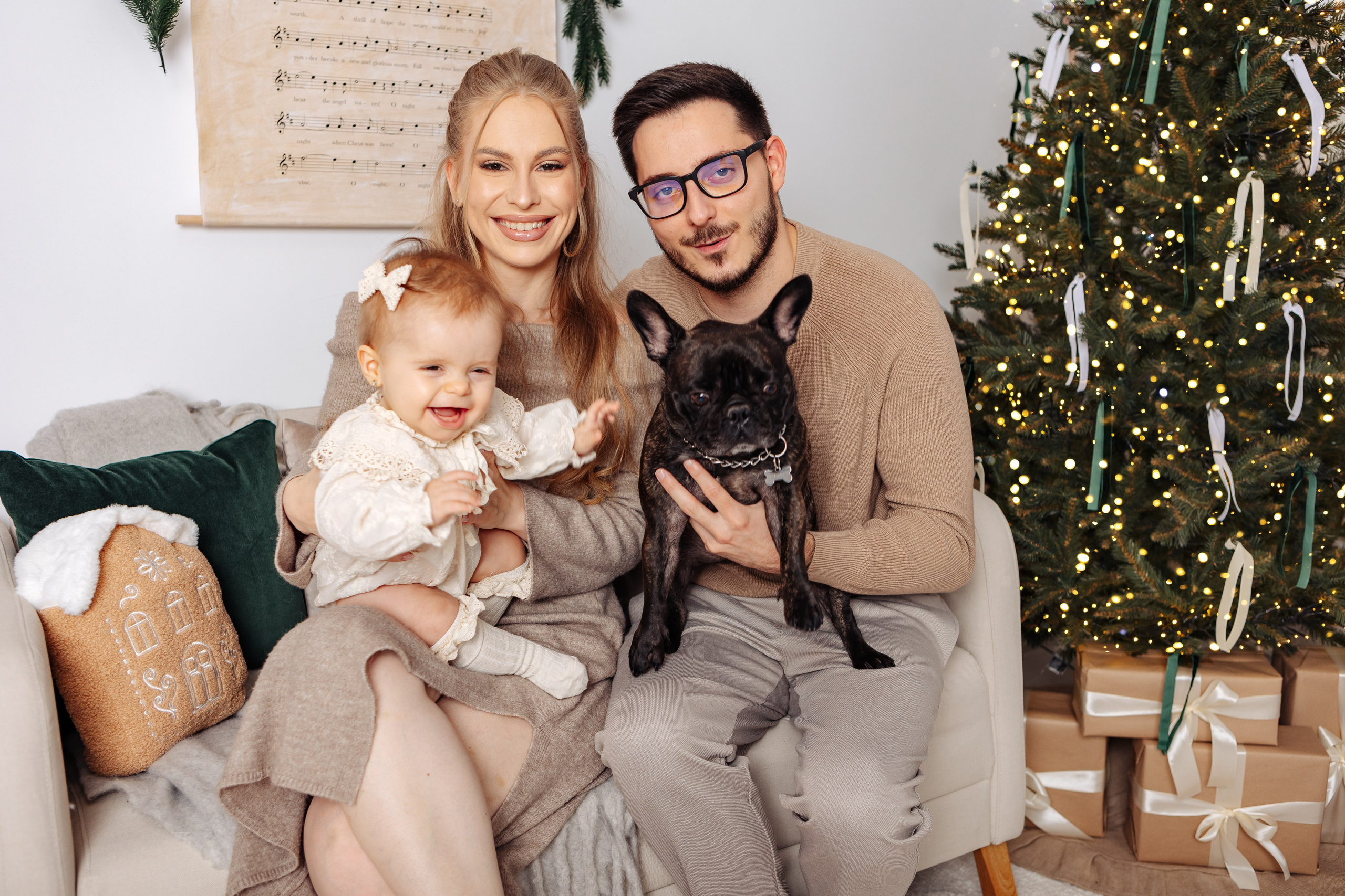 Familia Valeanu. Cristina Andronache fotograf Brașov fotograf de familie fotograf de nunta Brașov