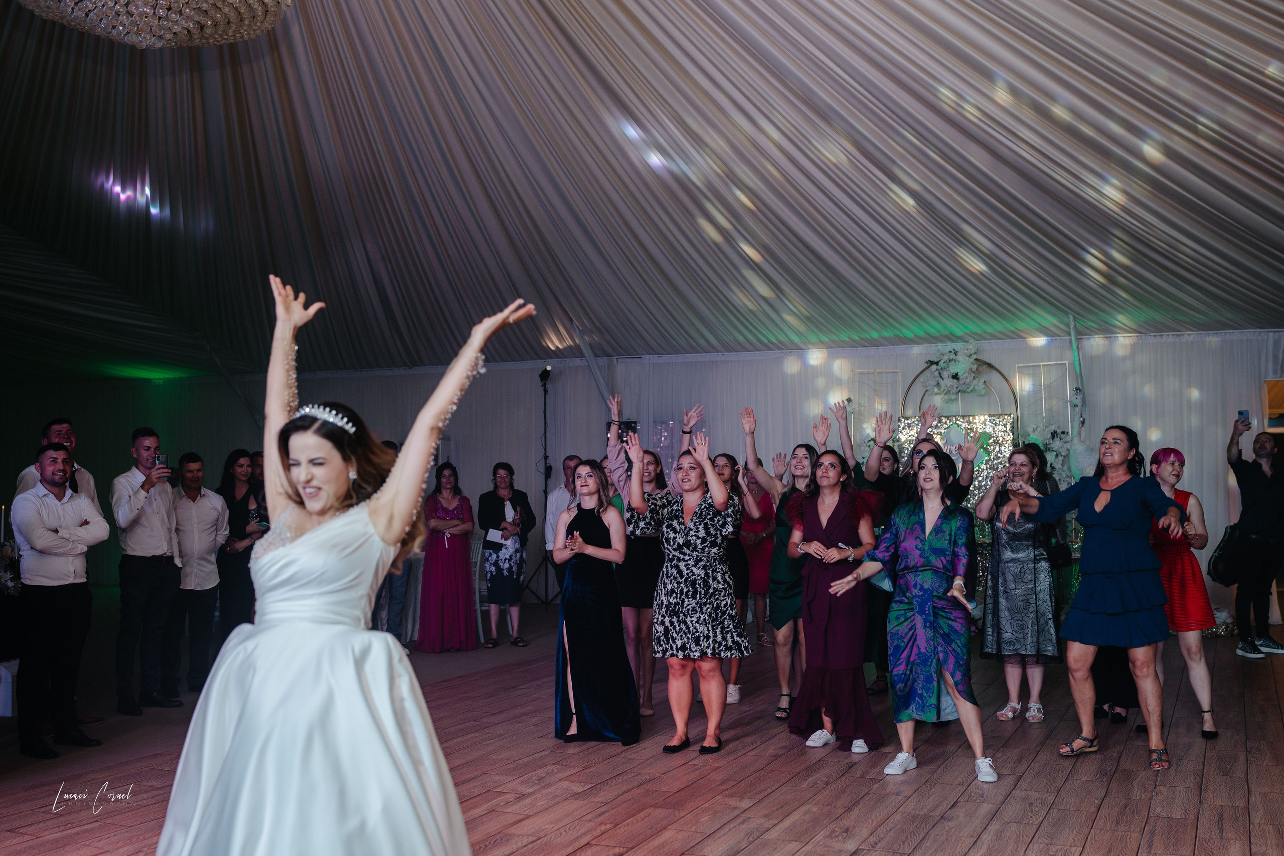 Roxana & Andrei – Nuntă de vis. Fotograf de nuntă, corporate, botezuri, majorate și aniversări Roman, Lucaci Cornel