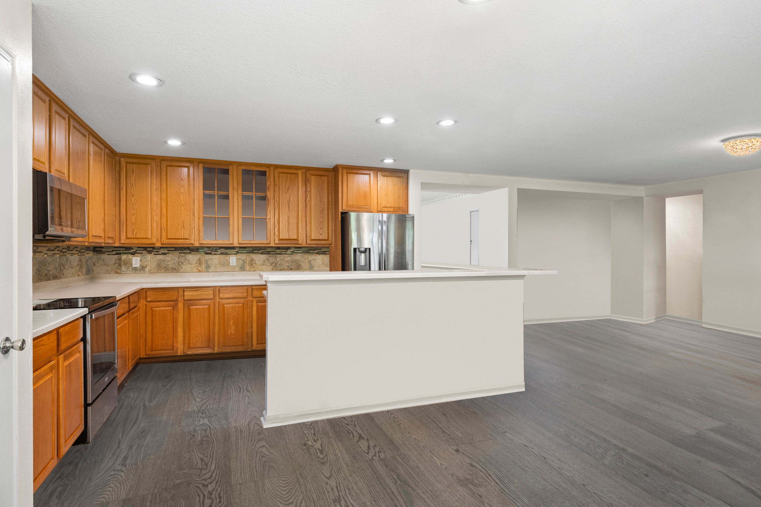 Decluttering // Jaxrealtyvisuals.com