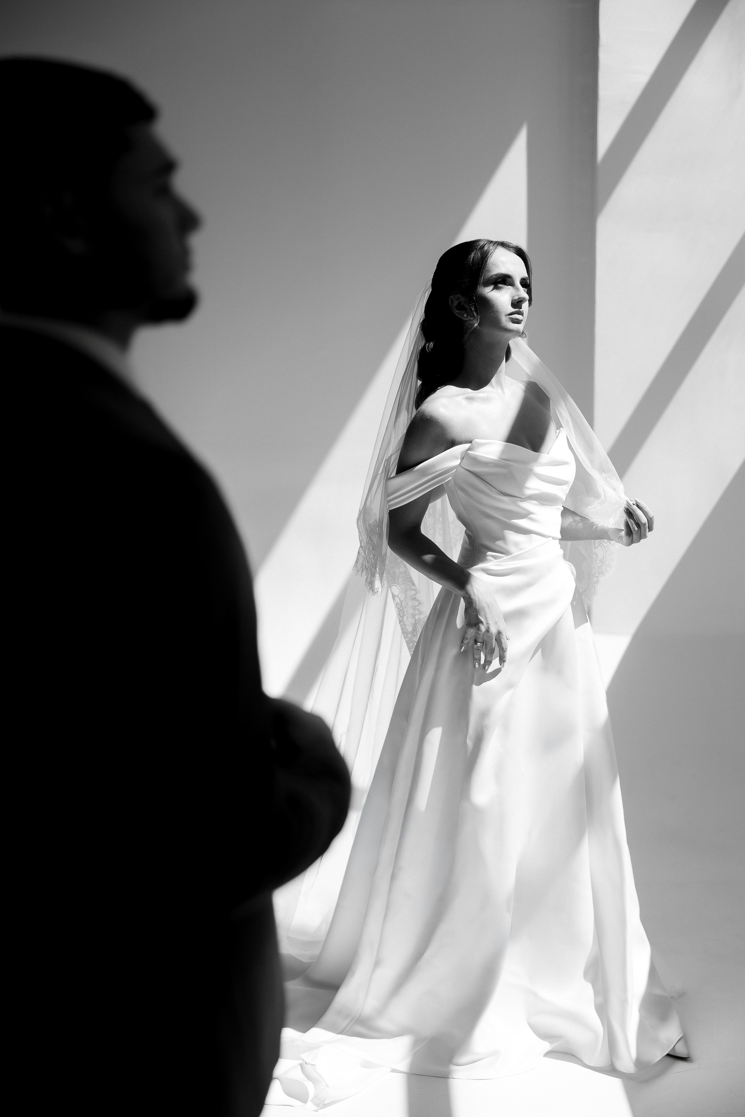 Eugen & Livia — Grand Elysee — Wedding Day. Servicii Foto și Video 067188353