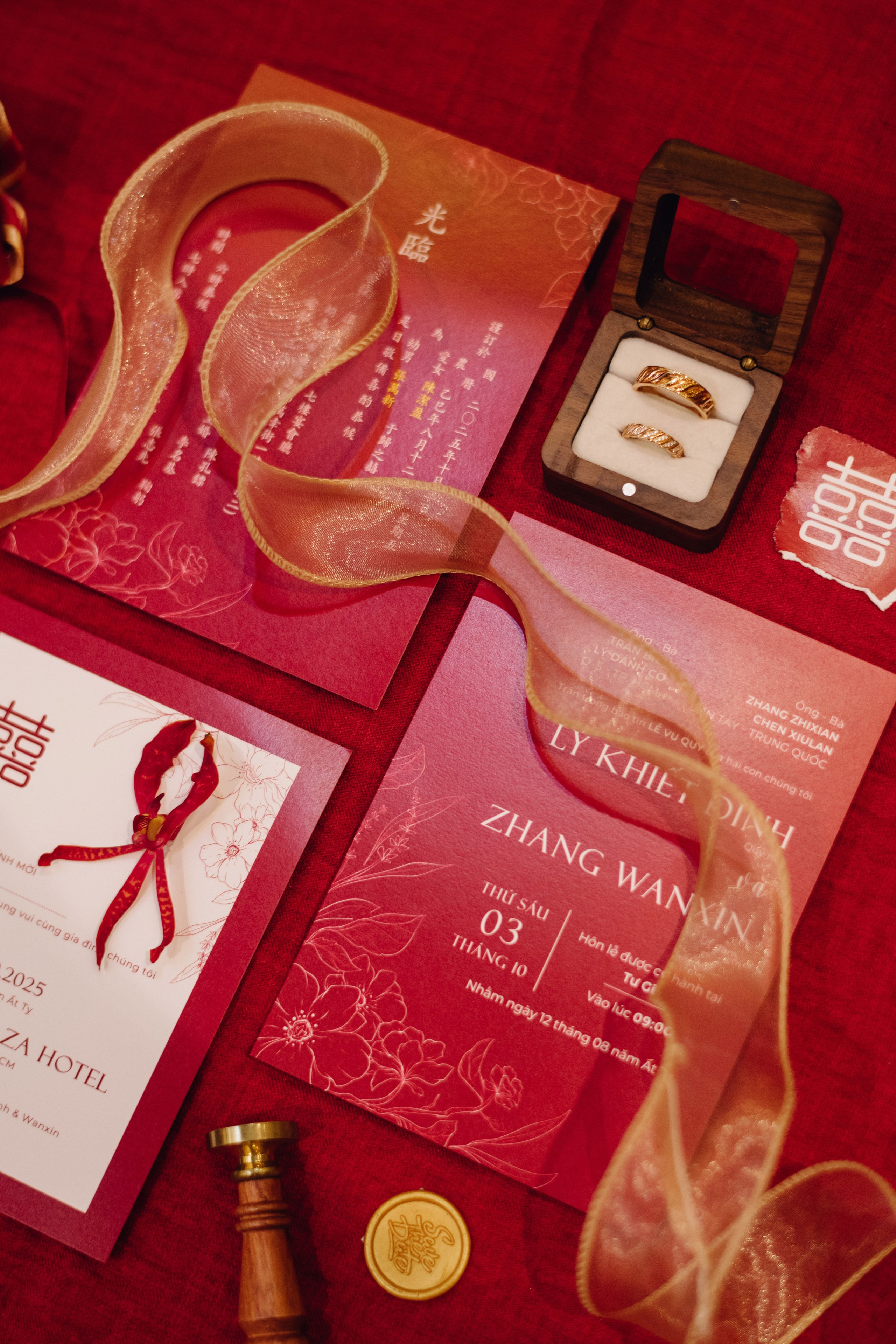 Zhang + Dinh | Photojournalism. BenColor Studio