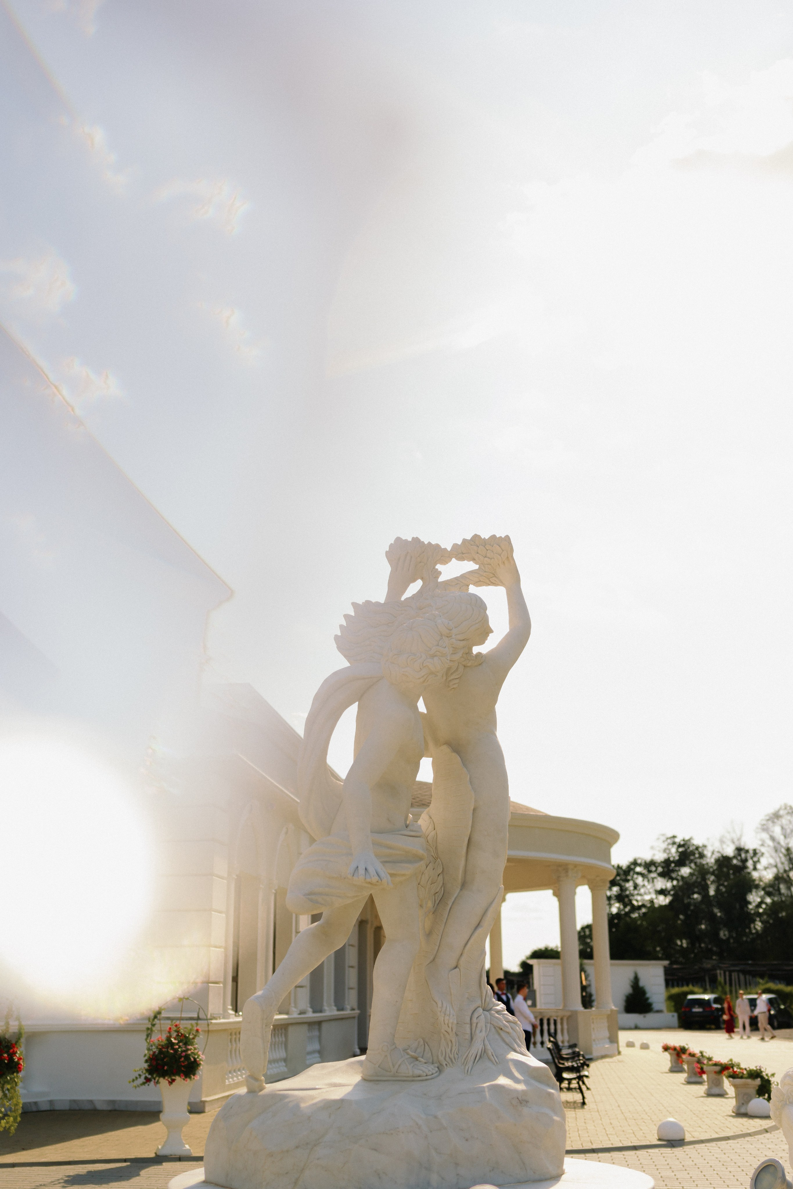 Georgiana & Daniel. STORYCATCHERS