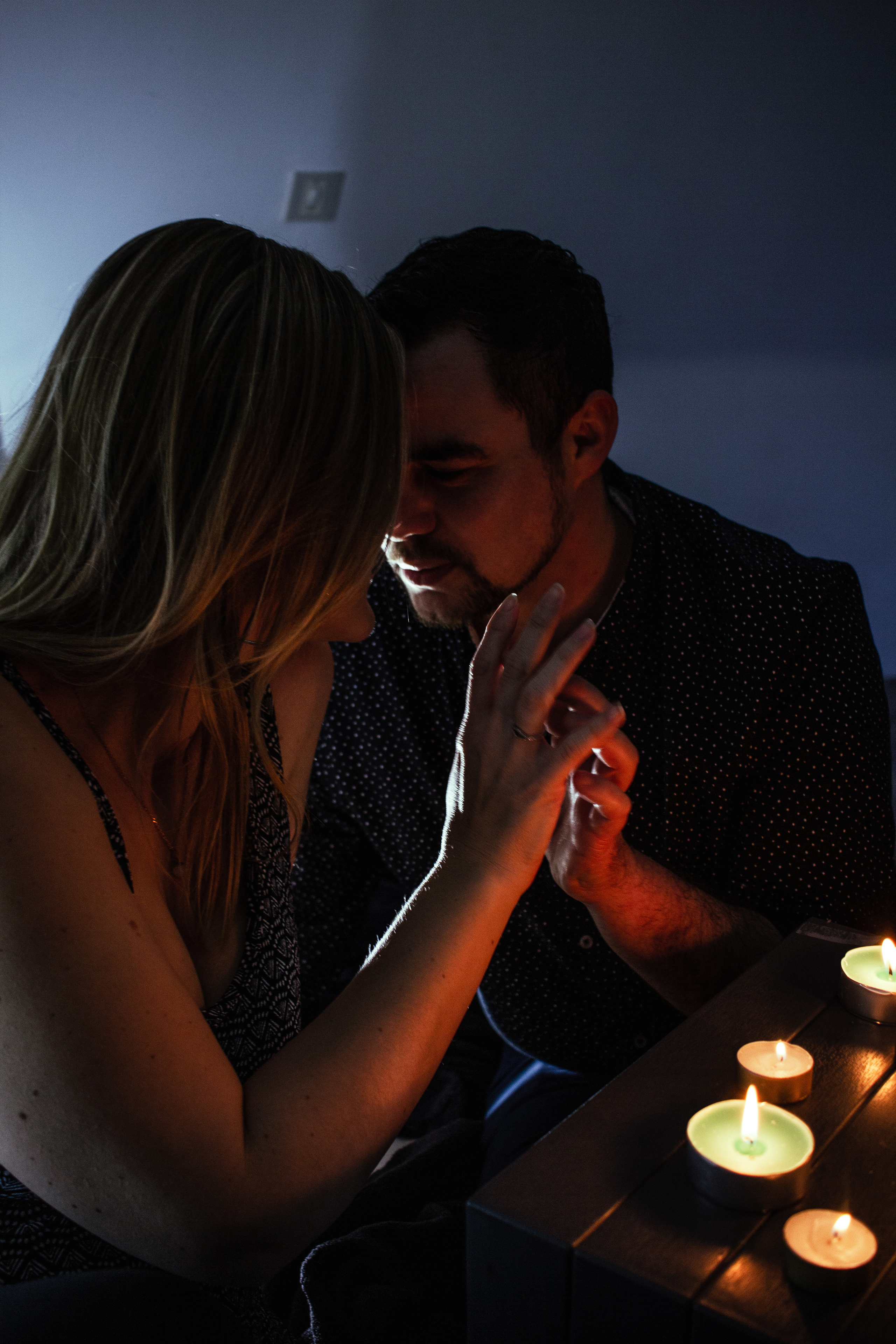 Marjolayne & Julien. Photographe professionnelle à Poitiers, Tours et Châtellerault | Studio photo entre Poitiers et Tours – portraits, familles, entreprises, ma