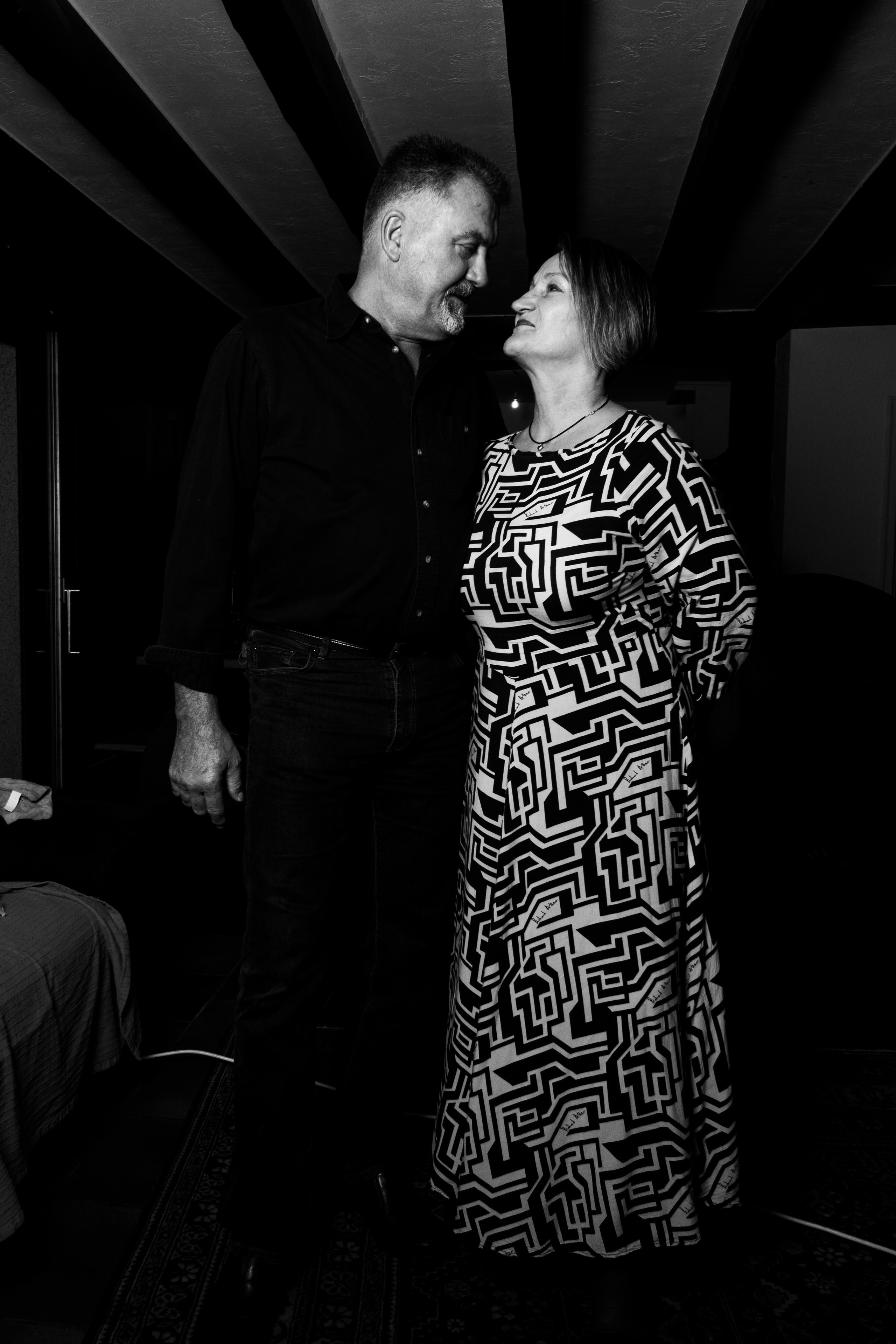 Toujours Amoureux. Photographe professionnelle à Poitiers, Tours et Châtellerault | Studio photo entre Poitiers et Tours – portraits, familles, entreprises, ma