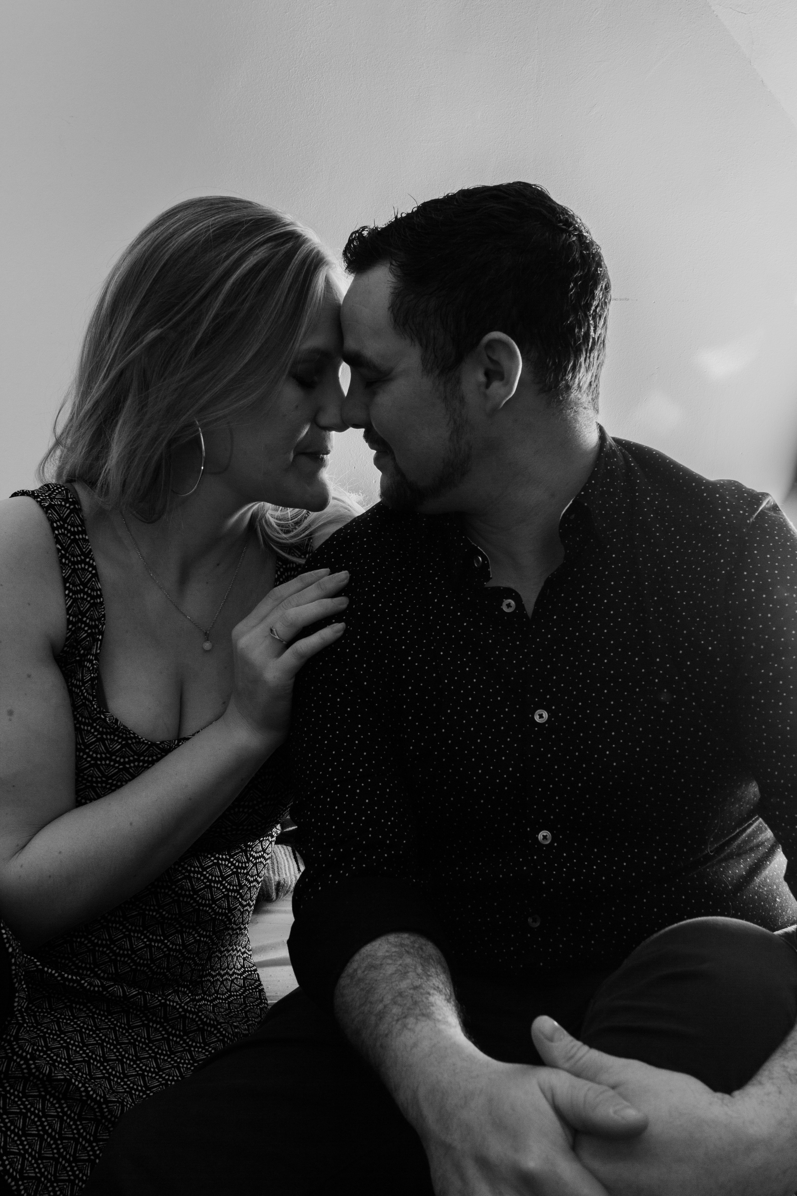 Marjolayne & Julien. Photographe professionnelle à Poitiers, Tours et Châtellerault | Studio photo entre Poitiers et Tours – portraits, familles, entreprises, ma