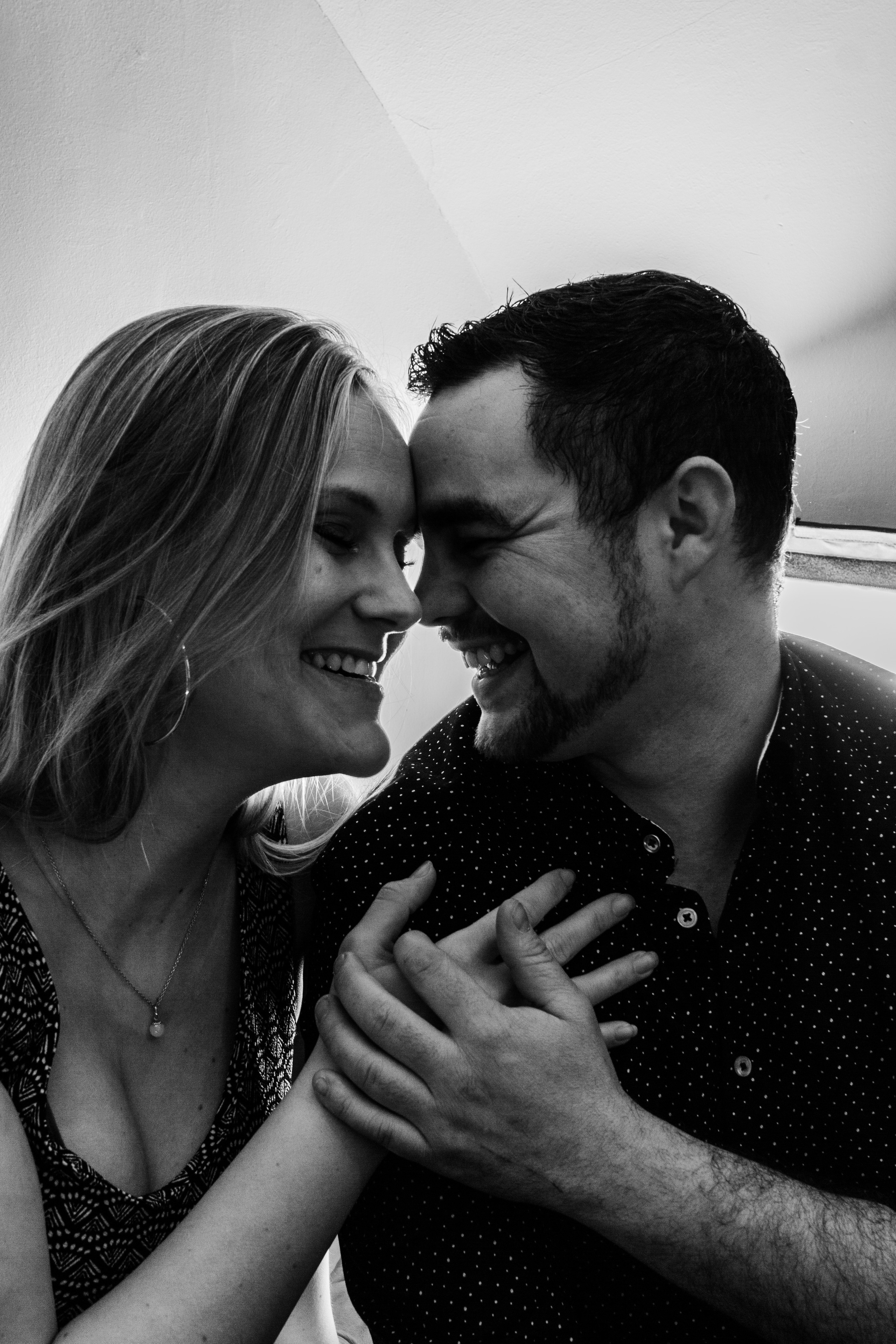 Marjolayne & Julien. Photographe professionnelle à Poitiers, Tours et Châtellerault | Studio photo entre Poitiers et Tours – portraits, familles, entreprises, ma