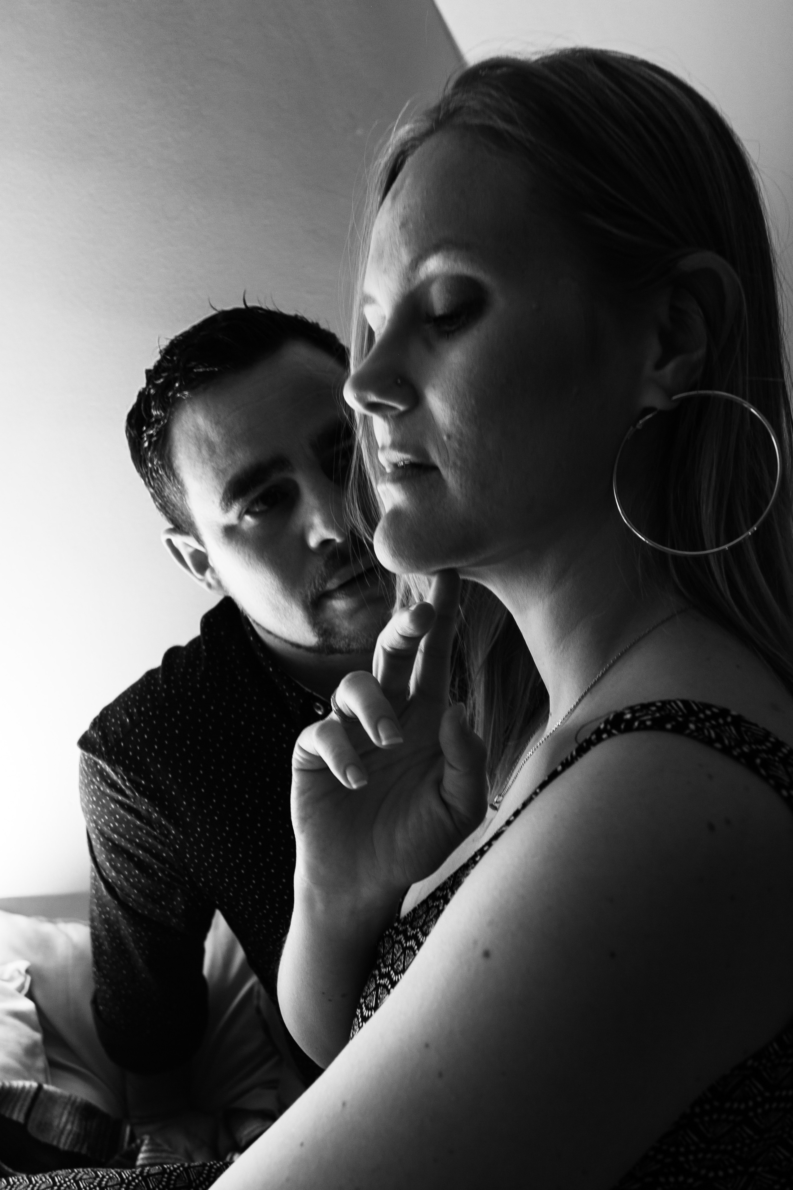 Marjolayne & Julien. Photographe professionnelle à Poitiers, Tours et Châtellerault | Studio photo entre Poitiers et Tours – portraits, familles, entreprises, ma