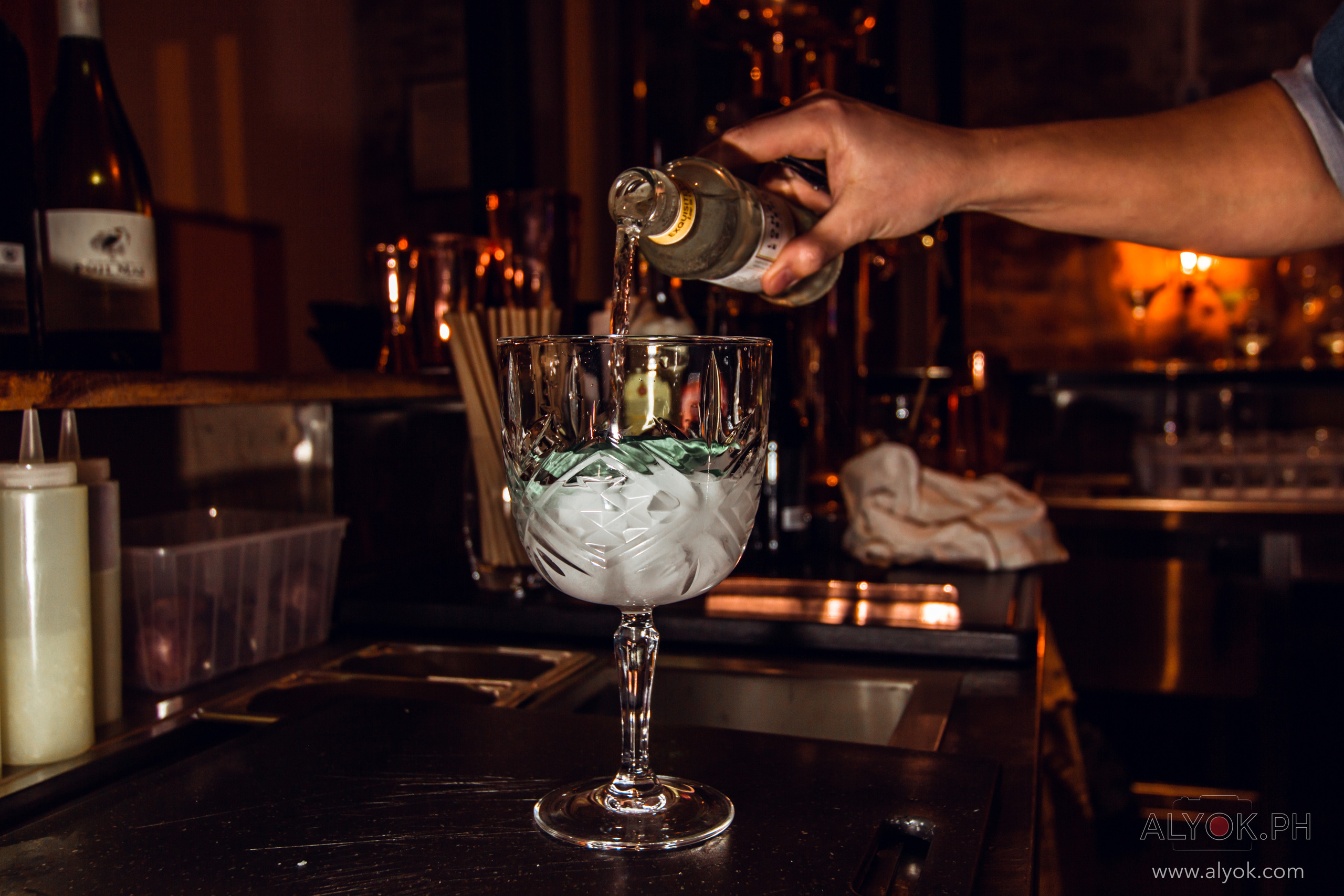 L’Alambic. Photographe professionnelle à Poitiers, Tours et Châtellerault | Studio photo entre Poitiers et Tours – portraits, familles, entreprises, ma