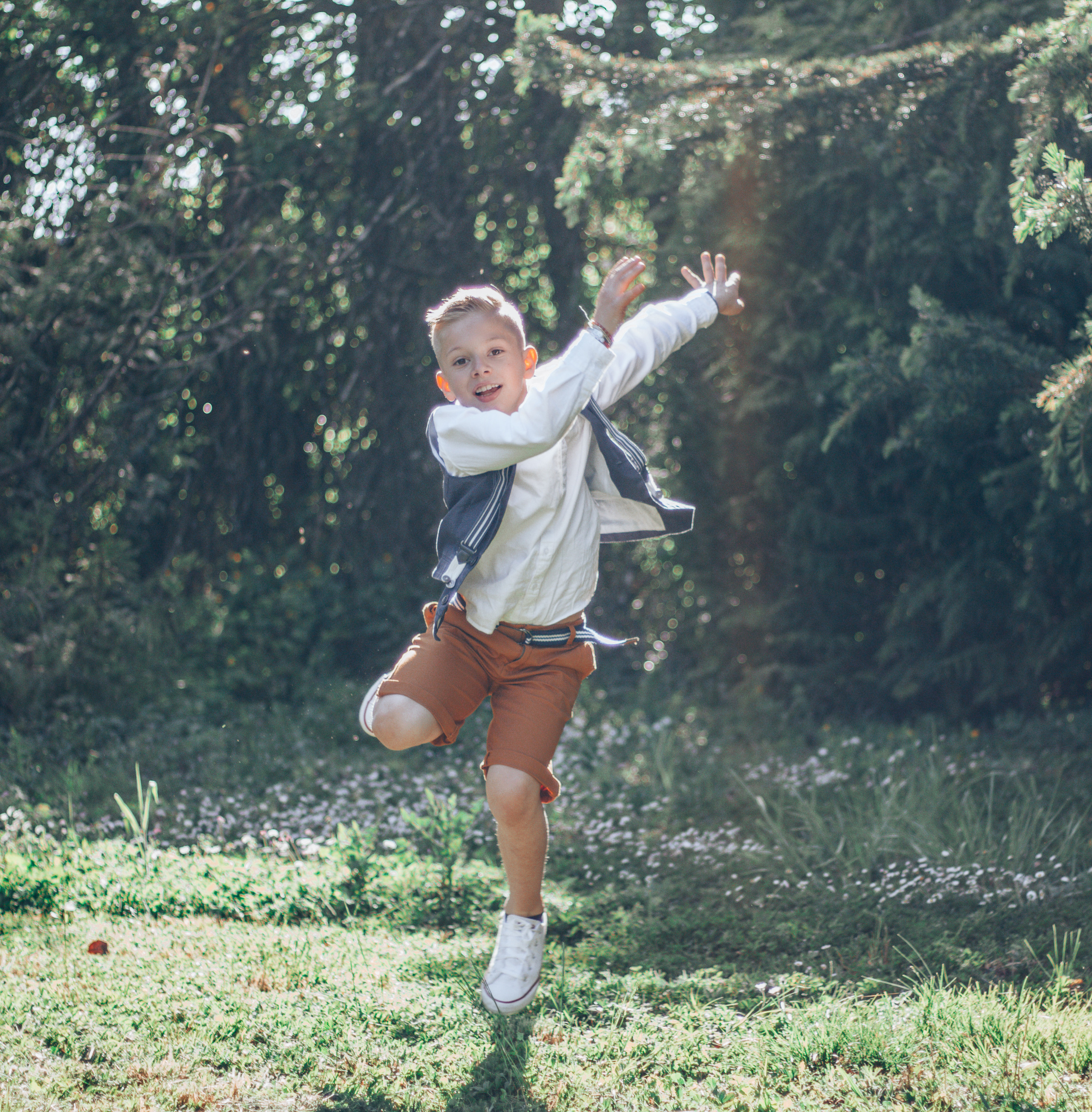 Grande Famille. Photographe professionnelle à Poitiers, Tours et Châtellerault | Studio photo entre Poitiers et Tours – portraits, familles, entreprises, ma