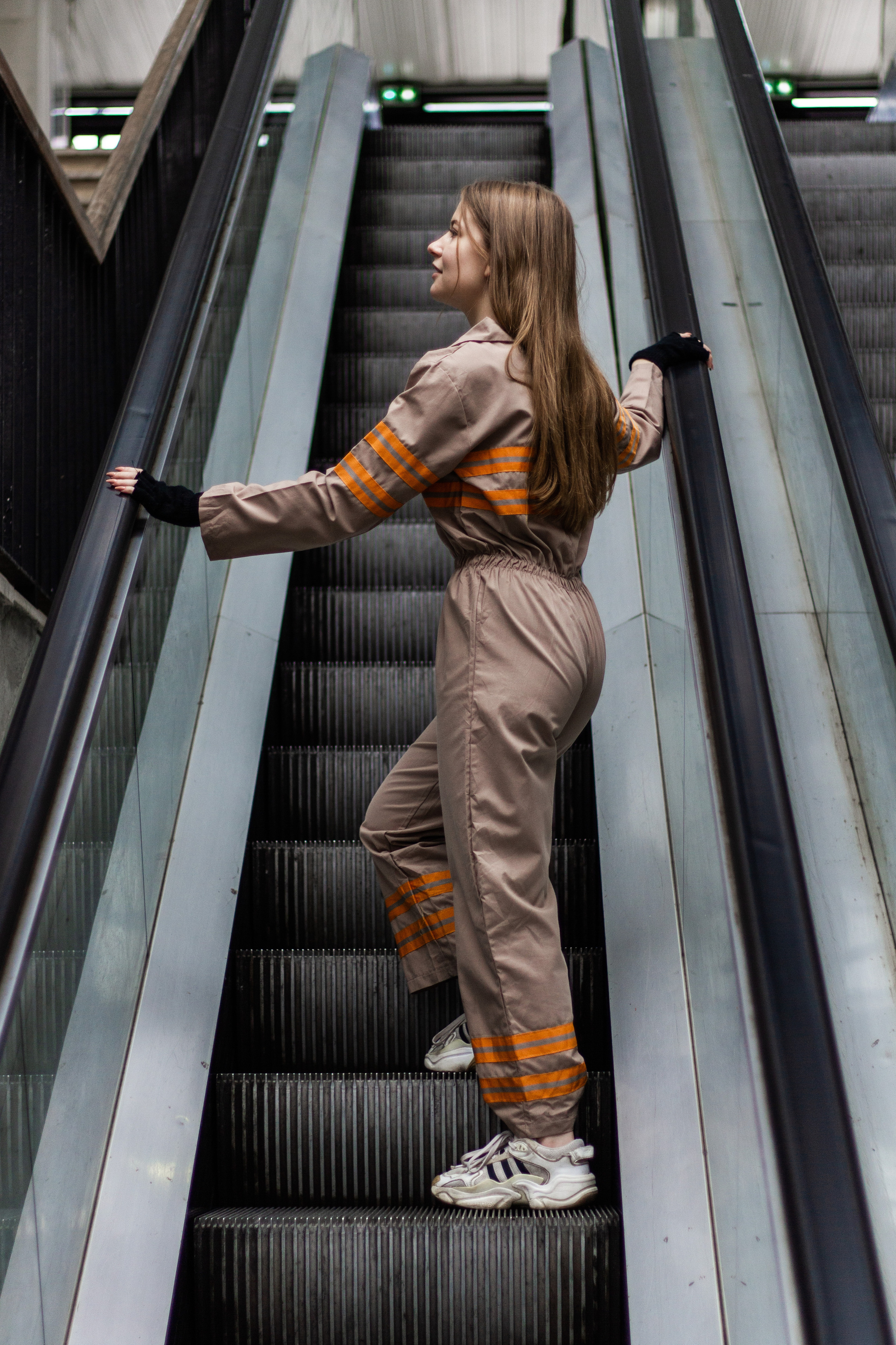 Ronin Friperie. Photographe professionnelle à Poitiers, Tours et Châtellerault | Studio photo entre Poitiers et Tours – portraits, familles, entreprises, ma