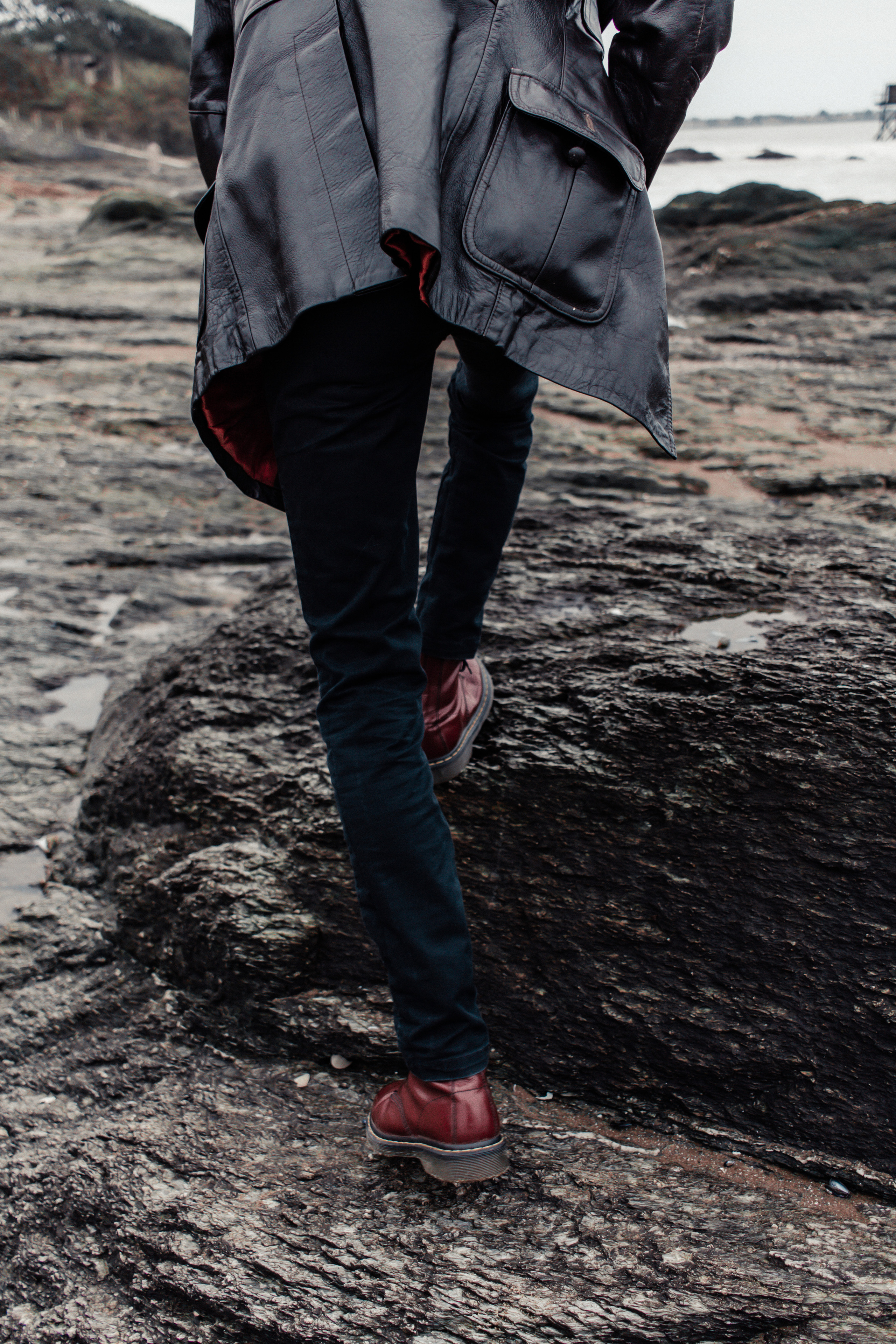 Dr. Martens. Photographe professionnelle à Poitiers, Tours et Châtellerault | Studio photo entre Poitiers et Tours – portraits, familles, entreprises, ma