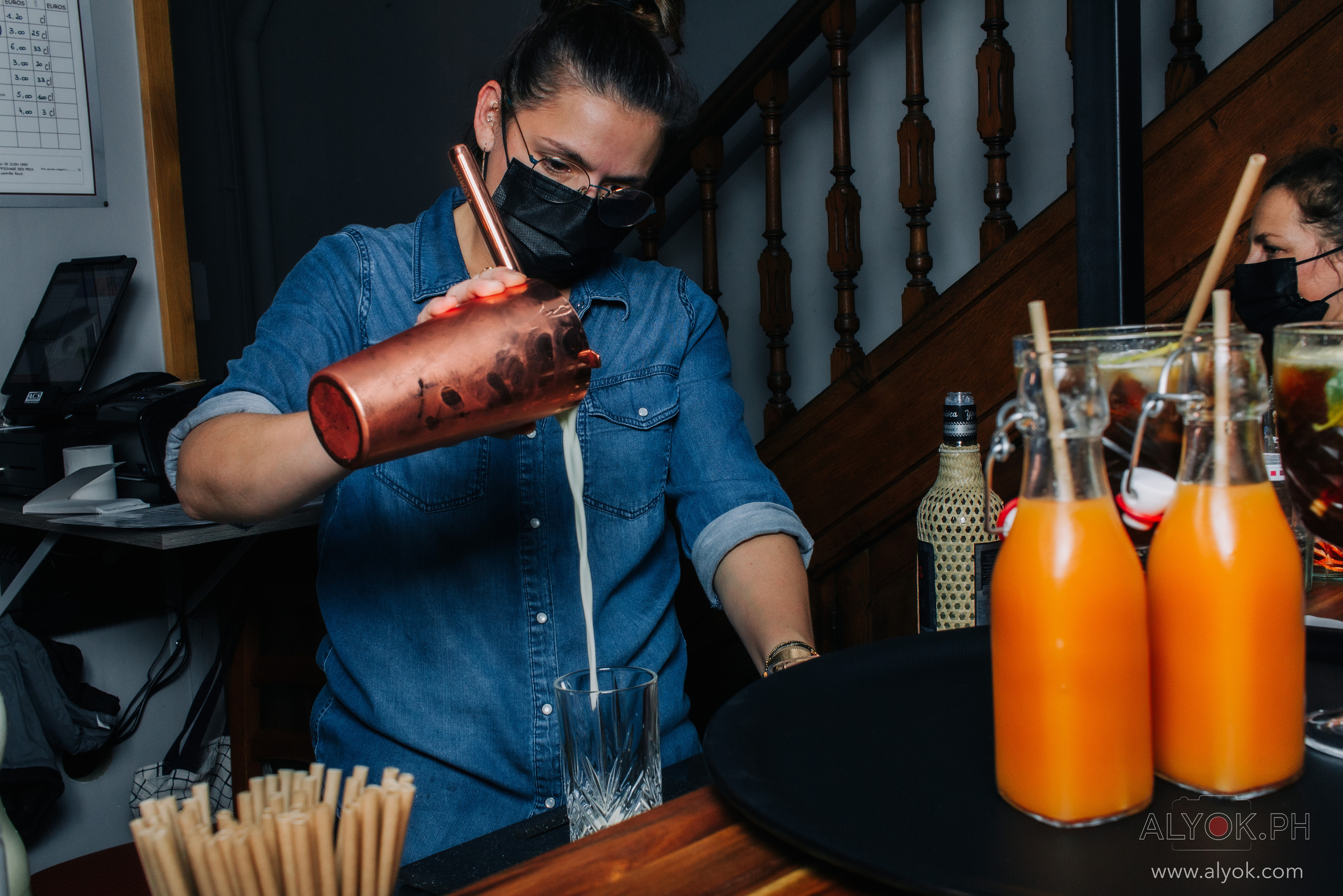 L’Alambic. Photographe professionnelle à Poitiers, Tours et Châtellerault | Studio photo entre Poitiers et Tours – portraits, familles, entreprises, ma