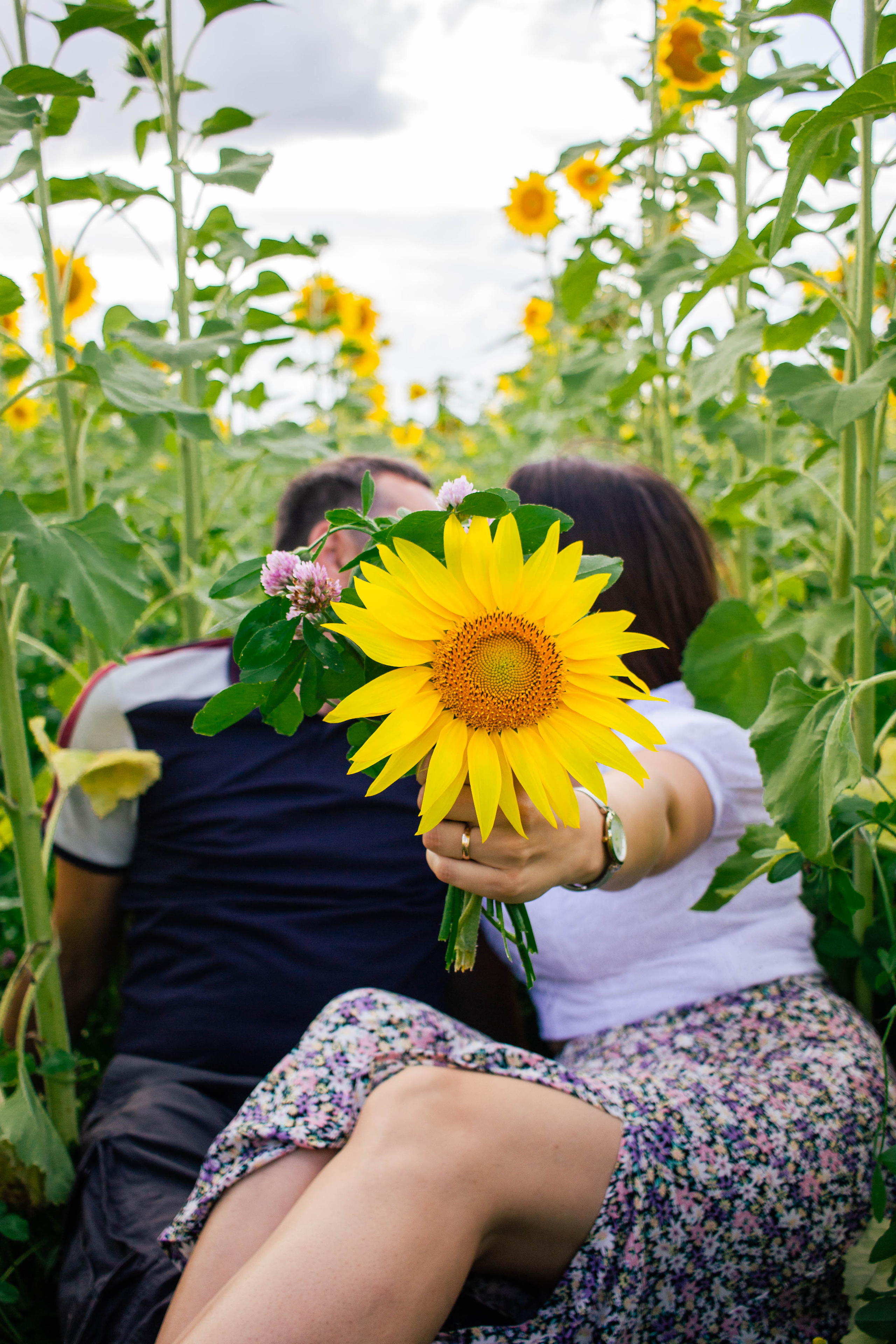Alina et sa famille. Photographe professionnelle à Poitiers, Tours et Châtellerault | Studio photo entre Poitiers et Tours – portraits, familles, entreprises, ma