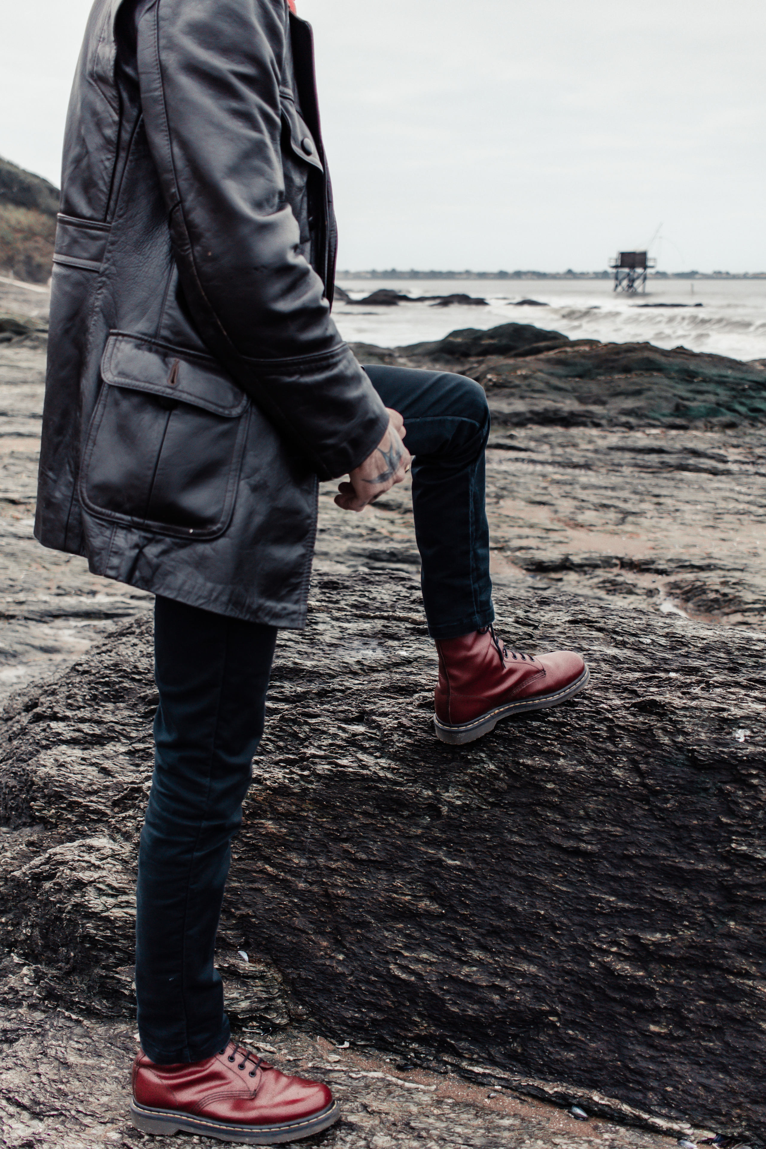 Dr. Martens. Photographe professionnelle à Poitiers, Tours et Châtellerault | Studio photo entre Poitiers et Tours – portraits, familles, entreprises, ma