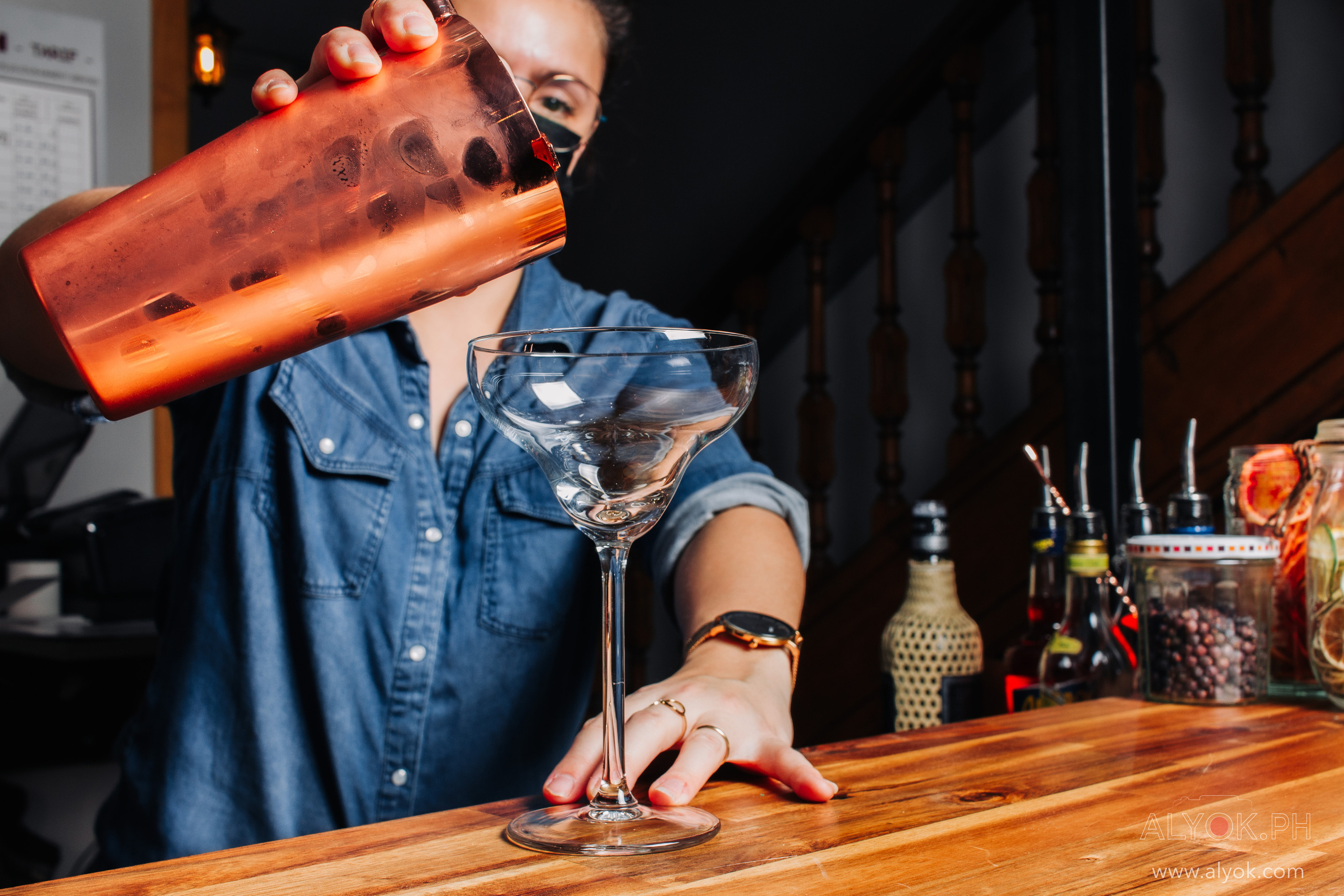 L’Alambic. Photographe professionnelle à Poitiers, Tours et Châtellerault | Studio photo entre Poitiers et Tours – portraits, familles, entreprises, ma