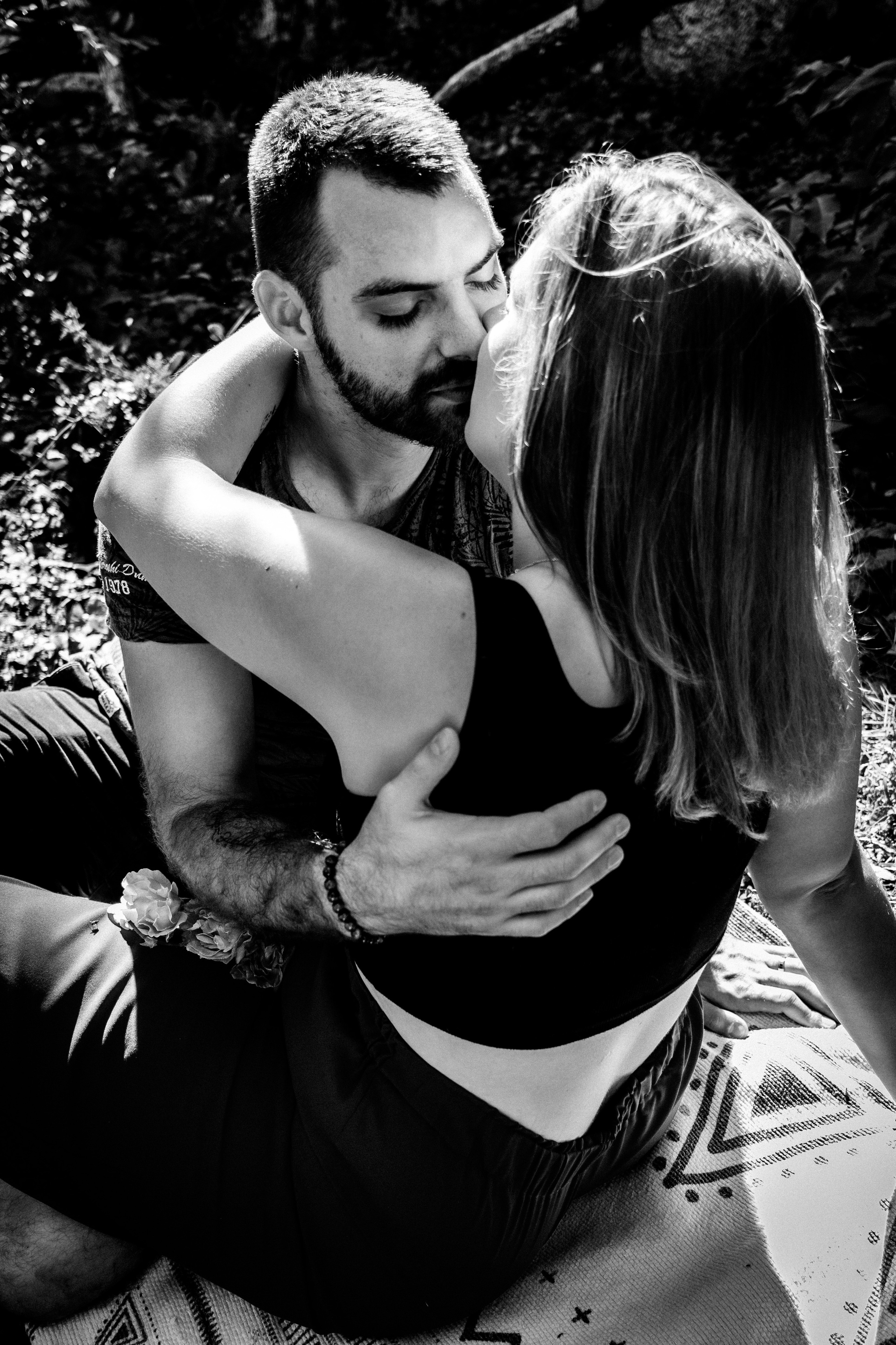 Julie & Xavier. Photographe professionnelle à Poitiers, Tours et Châtellerault | Studio photo entre Poitiers et Tours – portraits, familles, entreprises, ma