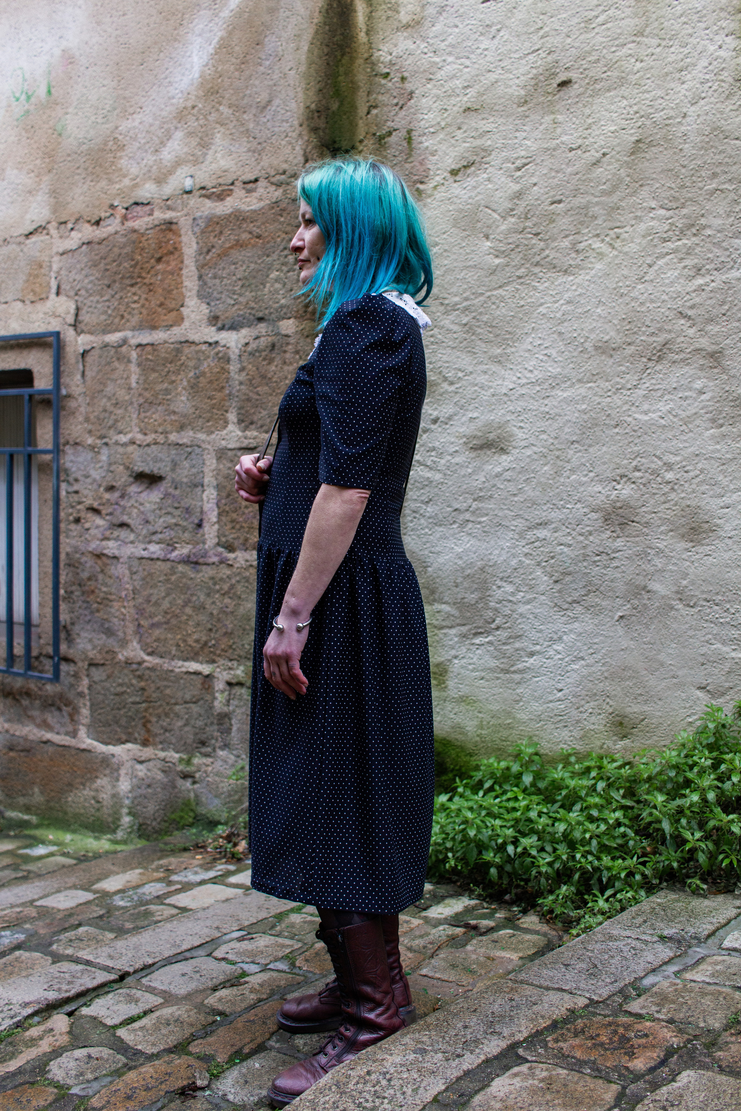 Ronin Friperie. Photographe professionnelle à Poitiers, Tours et Châtellerault | Studio photo entre Poitiers et Tours – portraits, familles, entreprises, ma