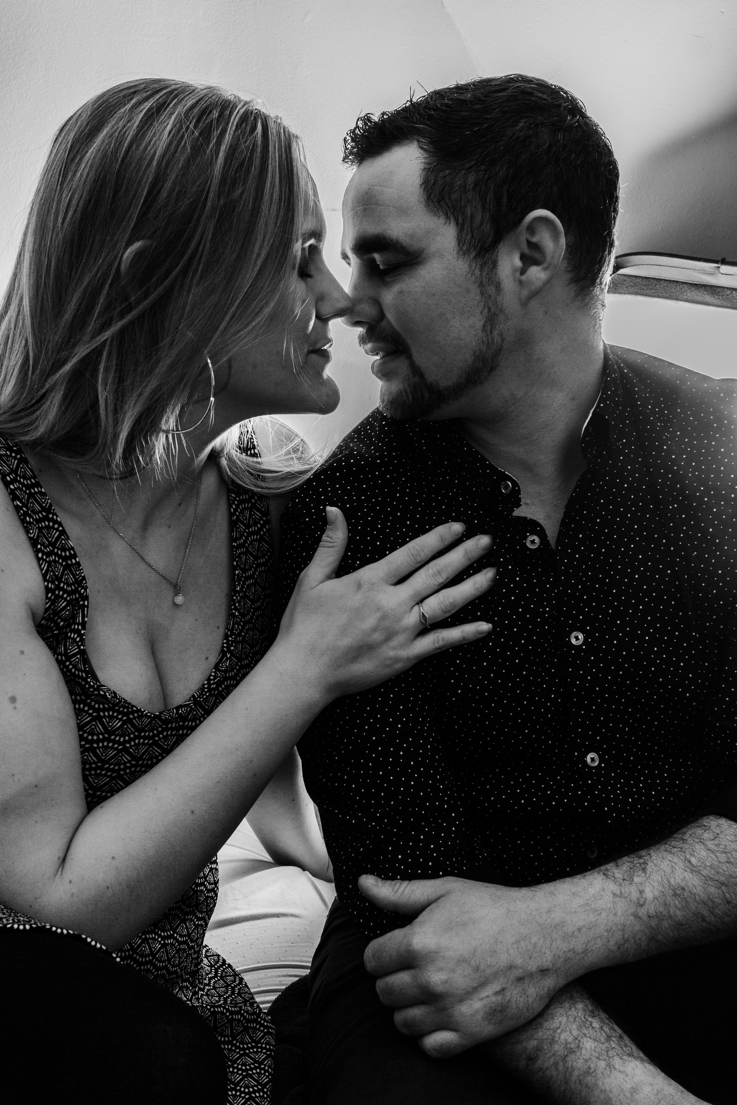 Marjolayne & Julien. Photographe professionnelle à Poitiers, Tours et Châtellerault | Studio photo entre Poitiers et Tours – portraits, familles, entreprises, ma