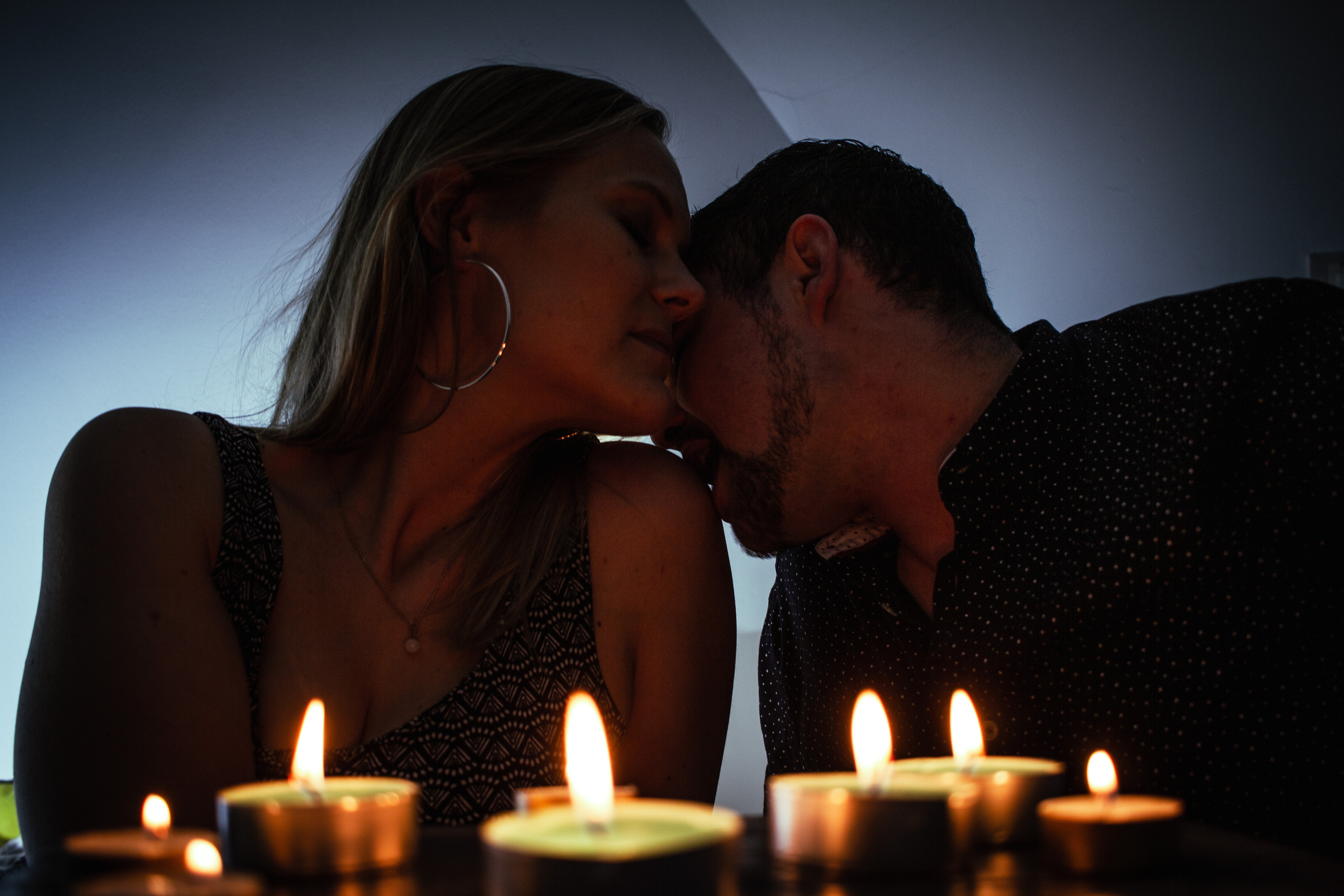 Marjolayne & Julien. Photographe professionnelle à Poitiers, Tours et Châtellerault | Studio photo entre Poitiers et Tours – portraits, familles, entreprises, ma