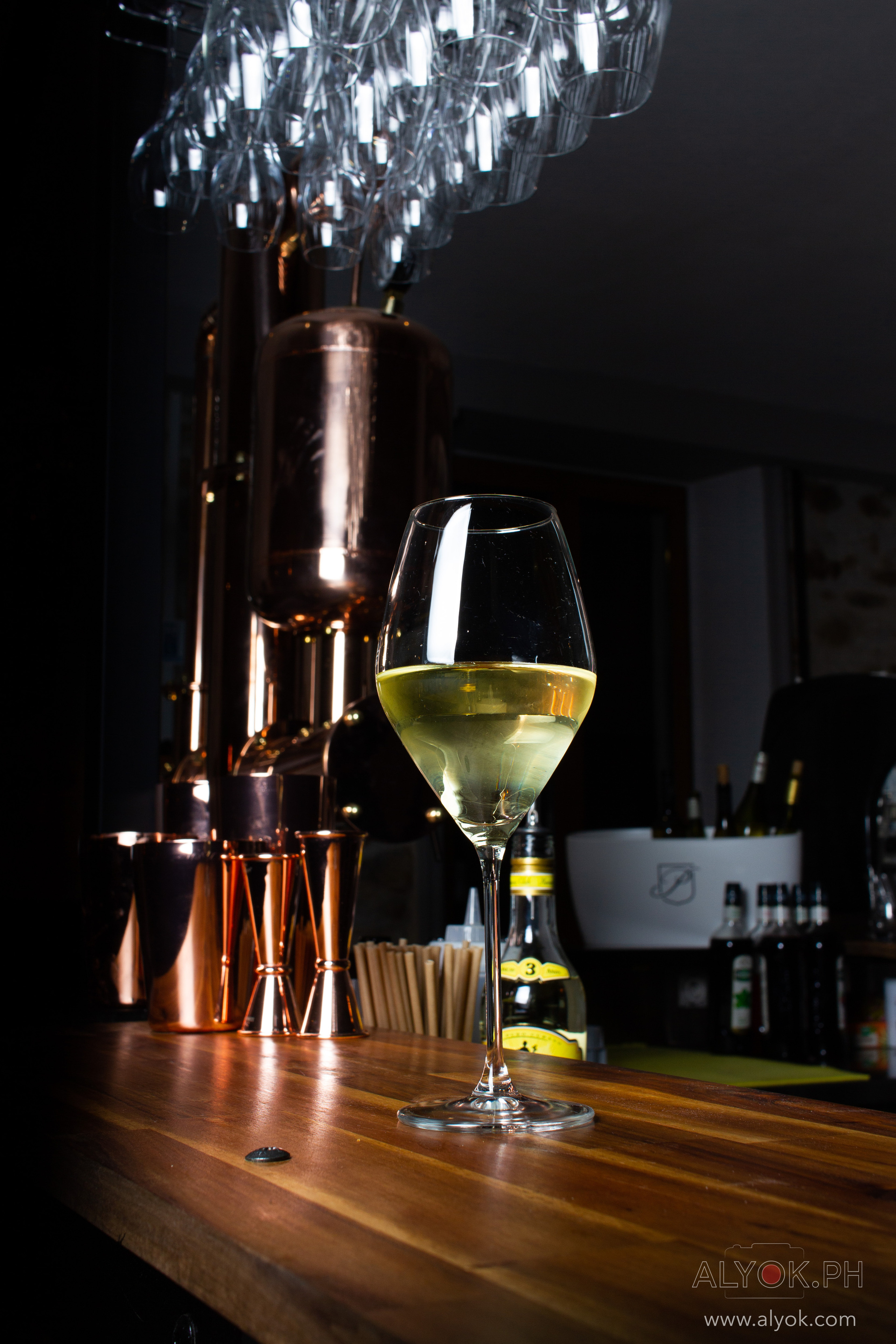 L’Alambic. Photographe professionnelle à Poitiers, Tours et Châtellerault | Studio photo entre Poitiers et Tours – portraits, familles, entreprises, ma