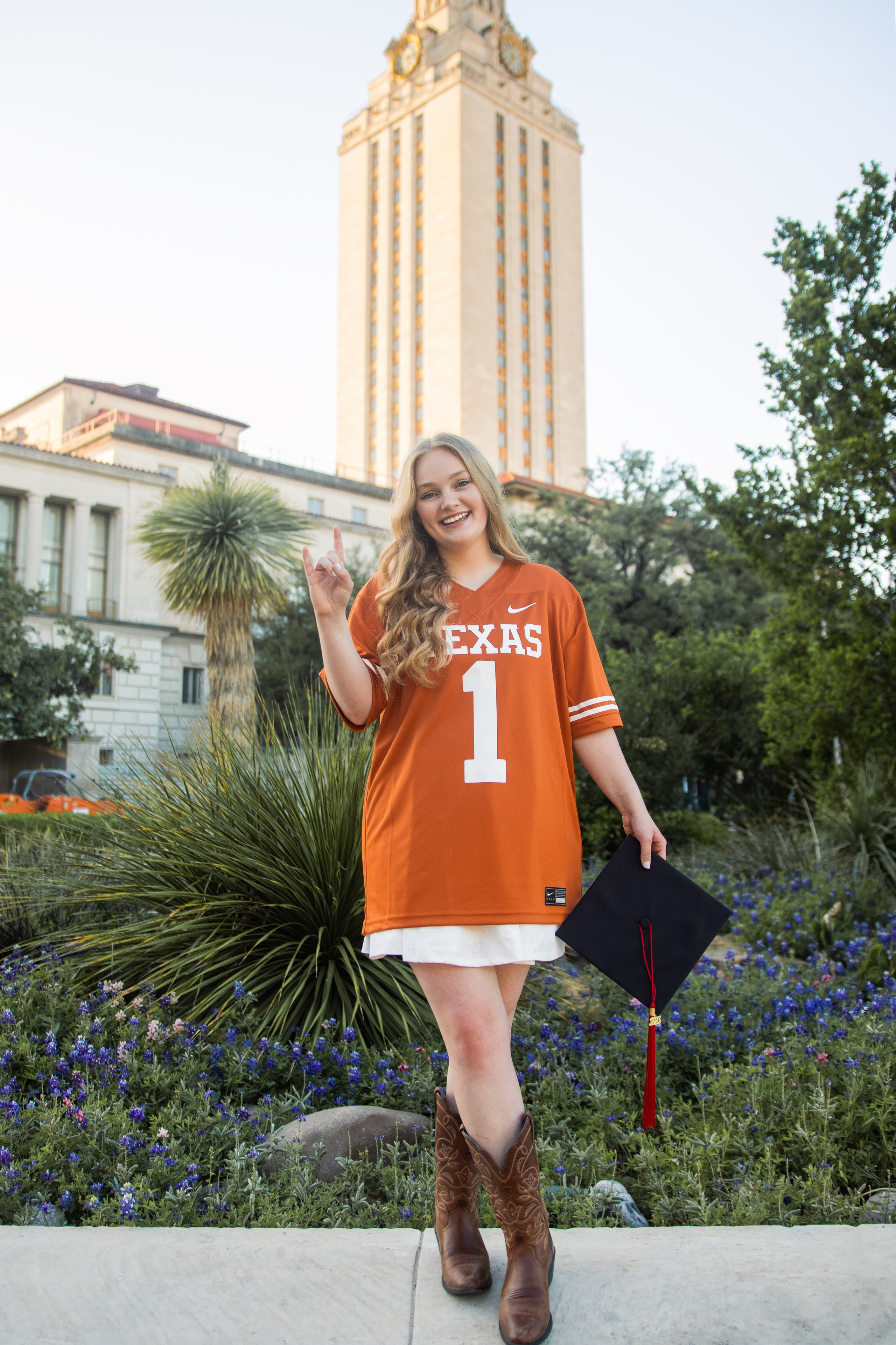 Kristen’s senior photoshoot at the University of Texas Austin