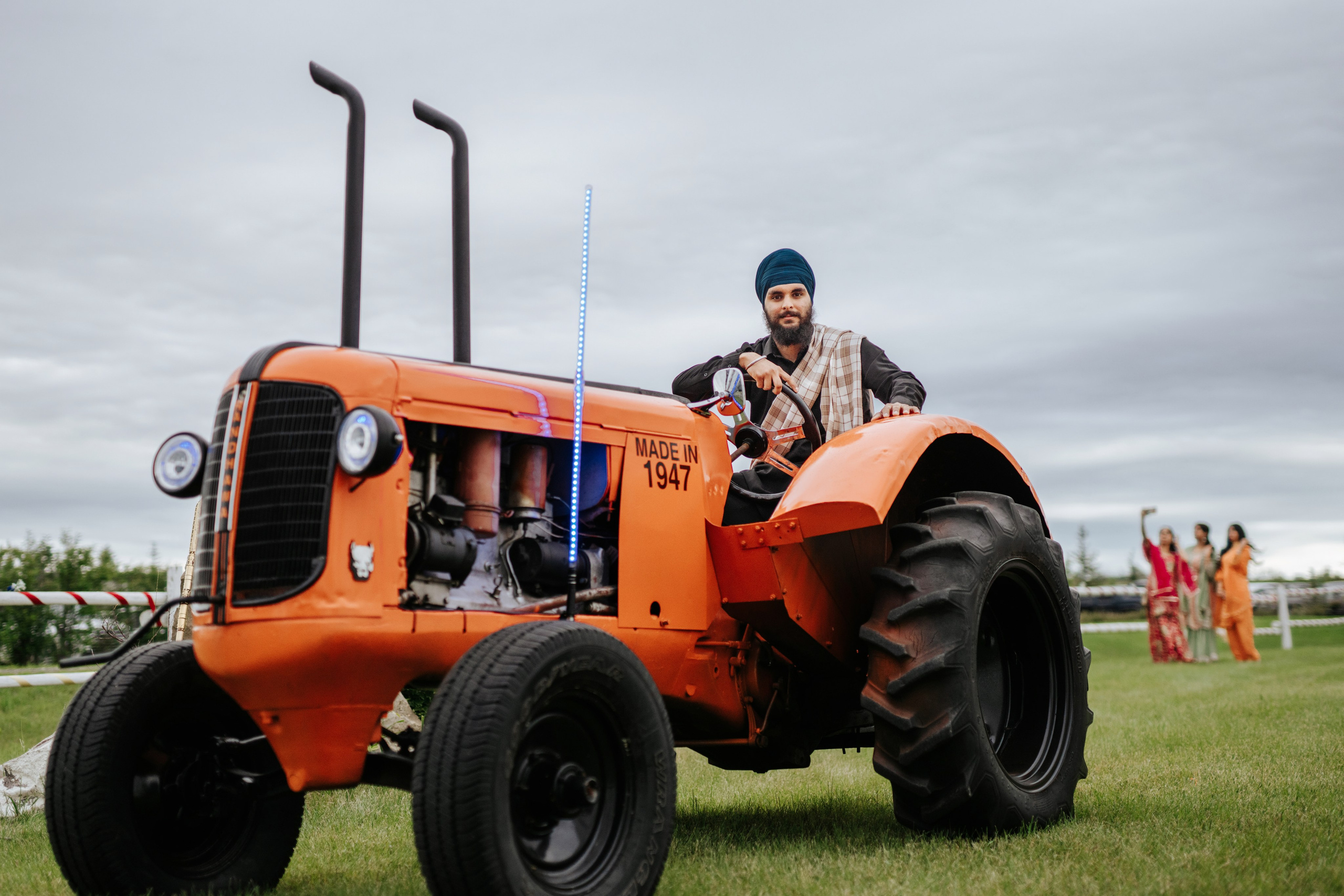 Navraj & Pavan. Wedding Photographer & Cinematographer studios