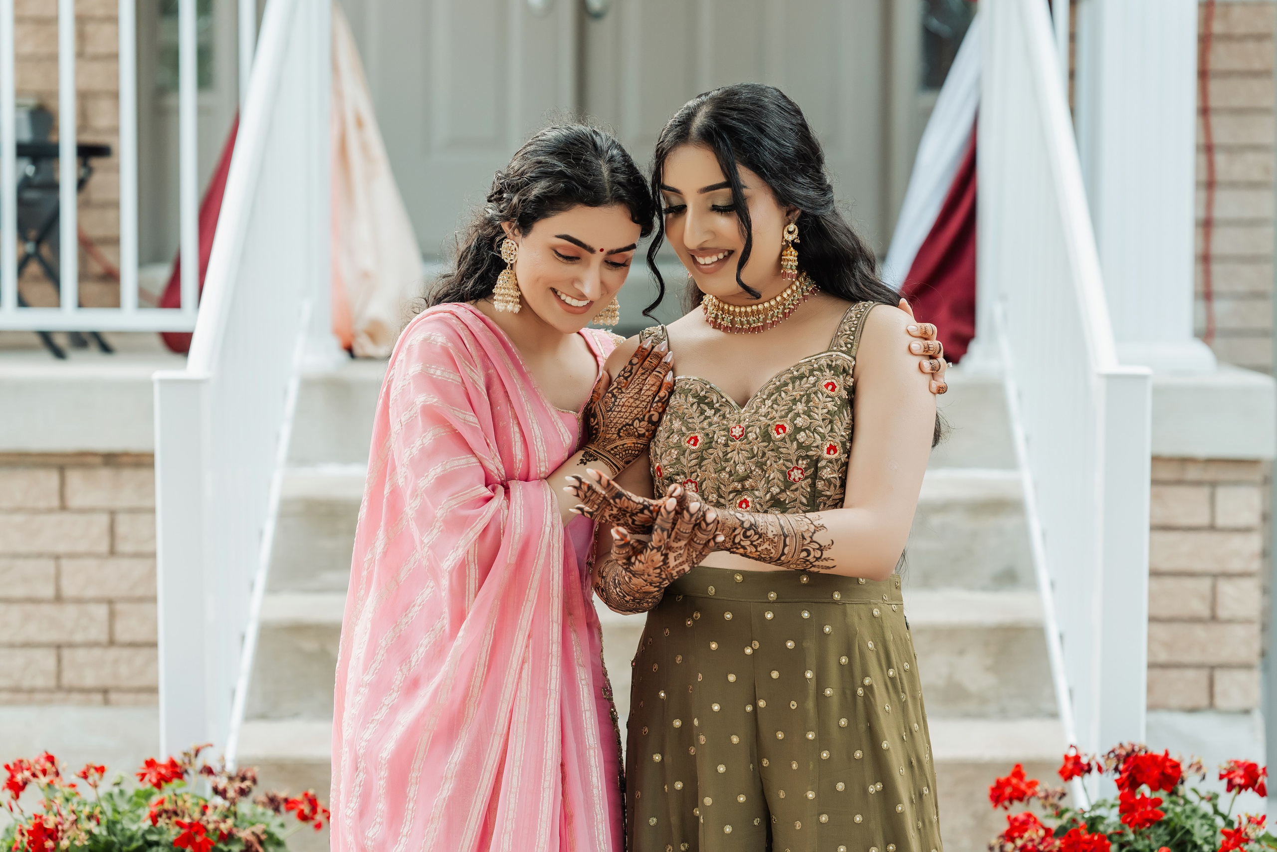 Gurchain & Tegvir. Wedding Photographer & Cinematographer studios