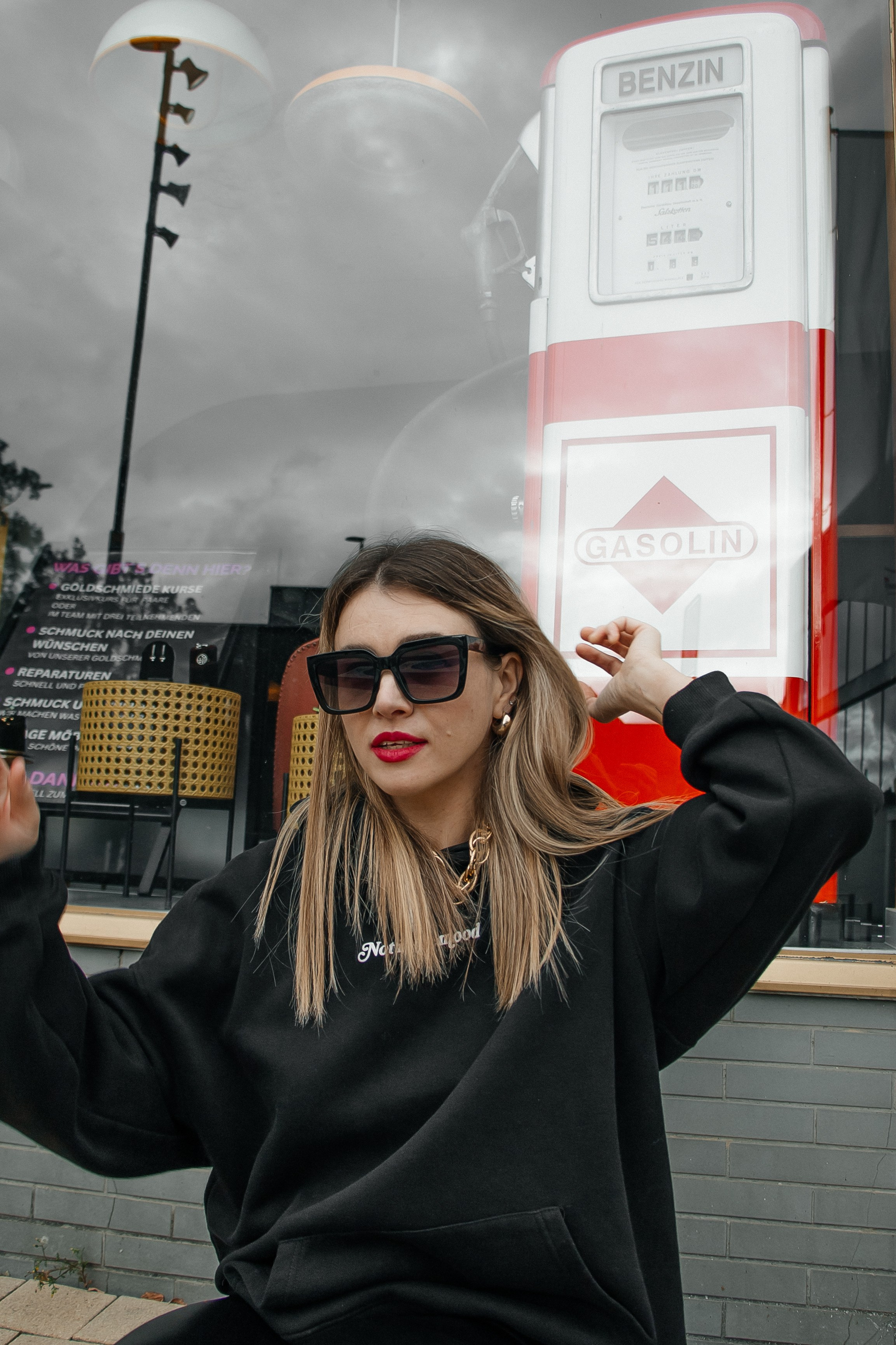 Red girl. PHOTOgrapher Germany MARBURG