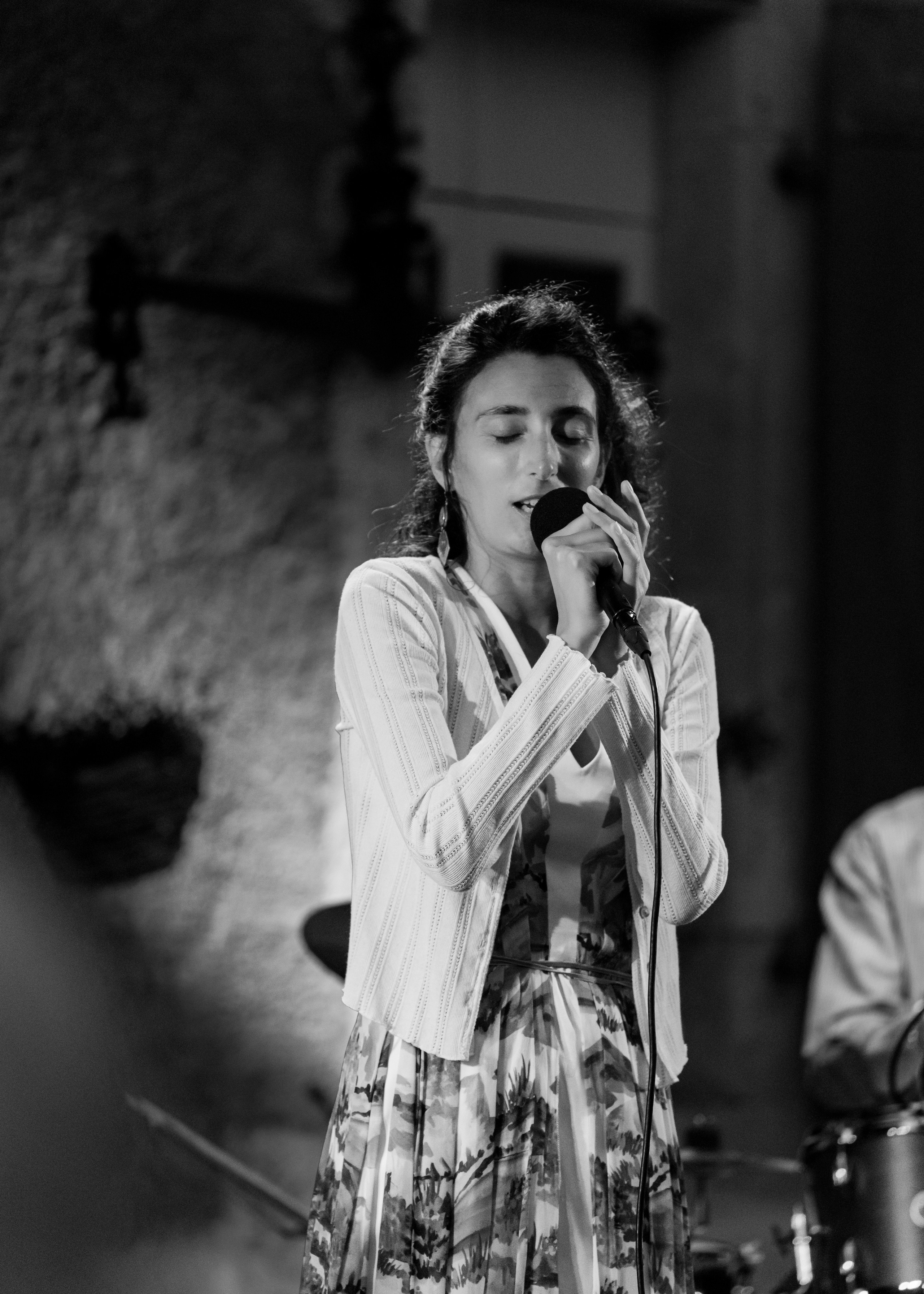 Reportage photo du concert de Beyrouth-Express au Château de Montcherand. Photographe à Genève - Eugenia Andres