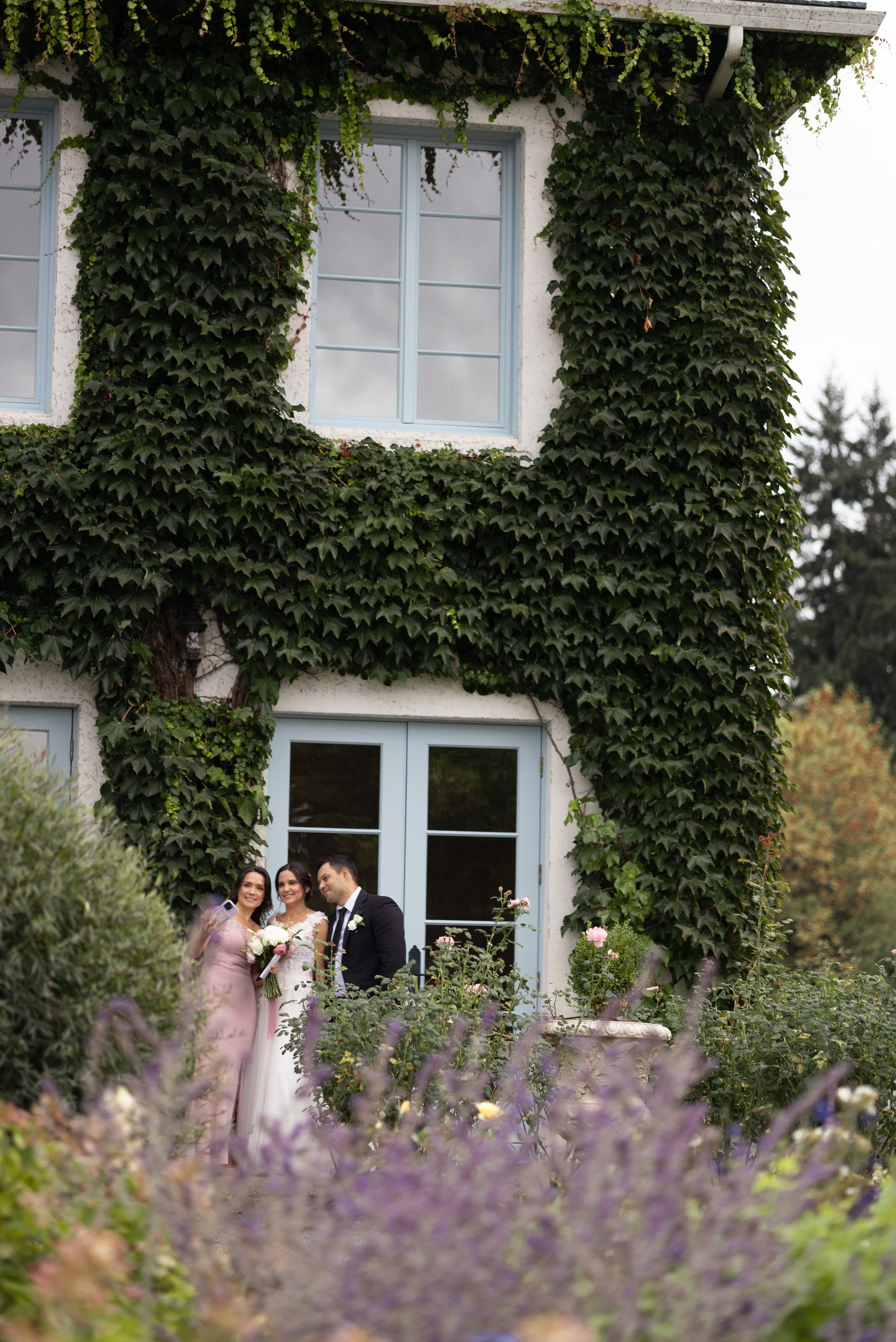 Max and Julia. Family and Wedding photographer