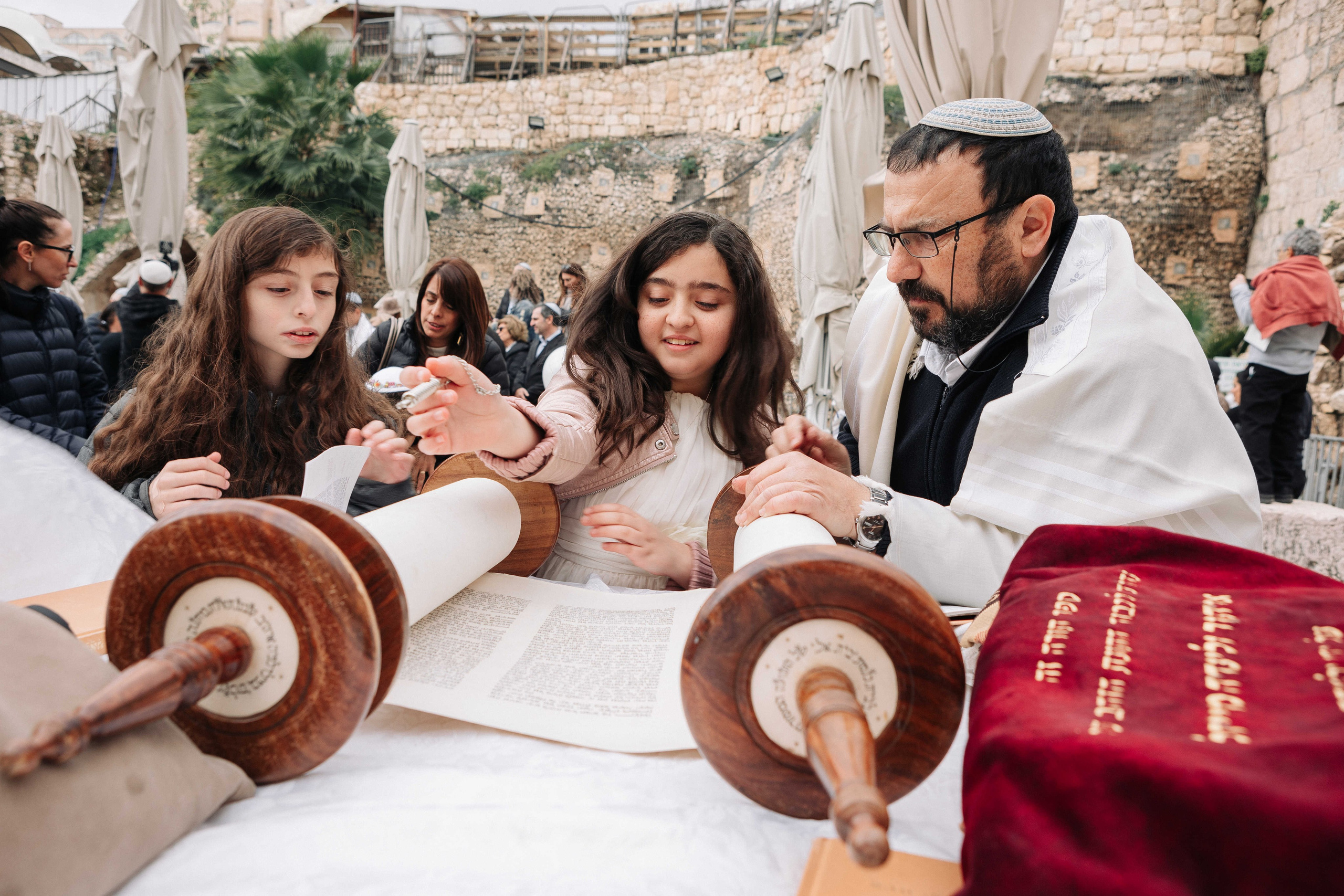 BAT MITZVAH FOR TWINS. Https://shi-photo.com/