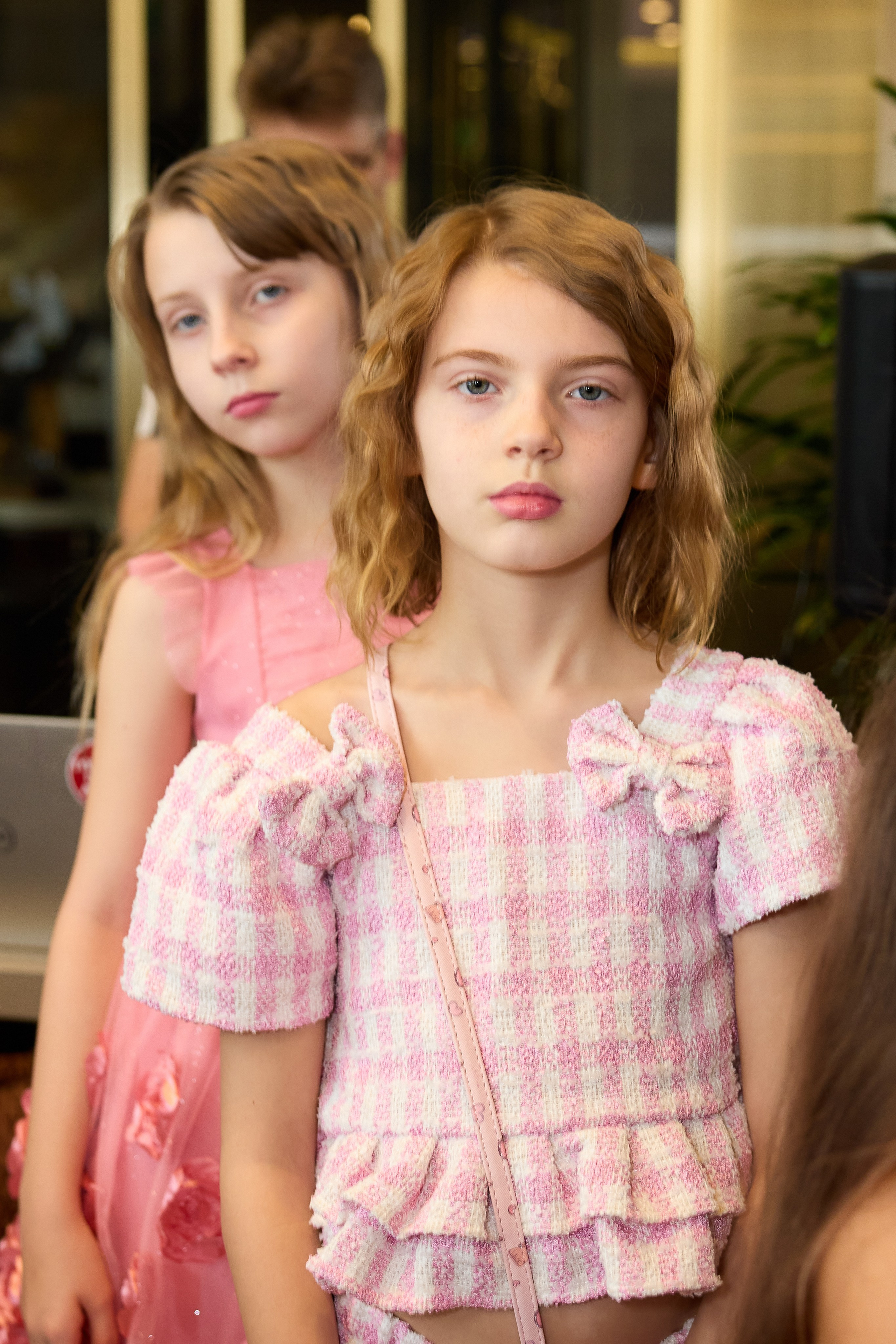 Авторская благотворительная художественная выставка Дианы Бортник. Фотограф Юлия Маковеева