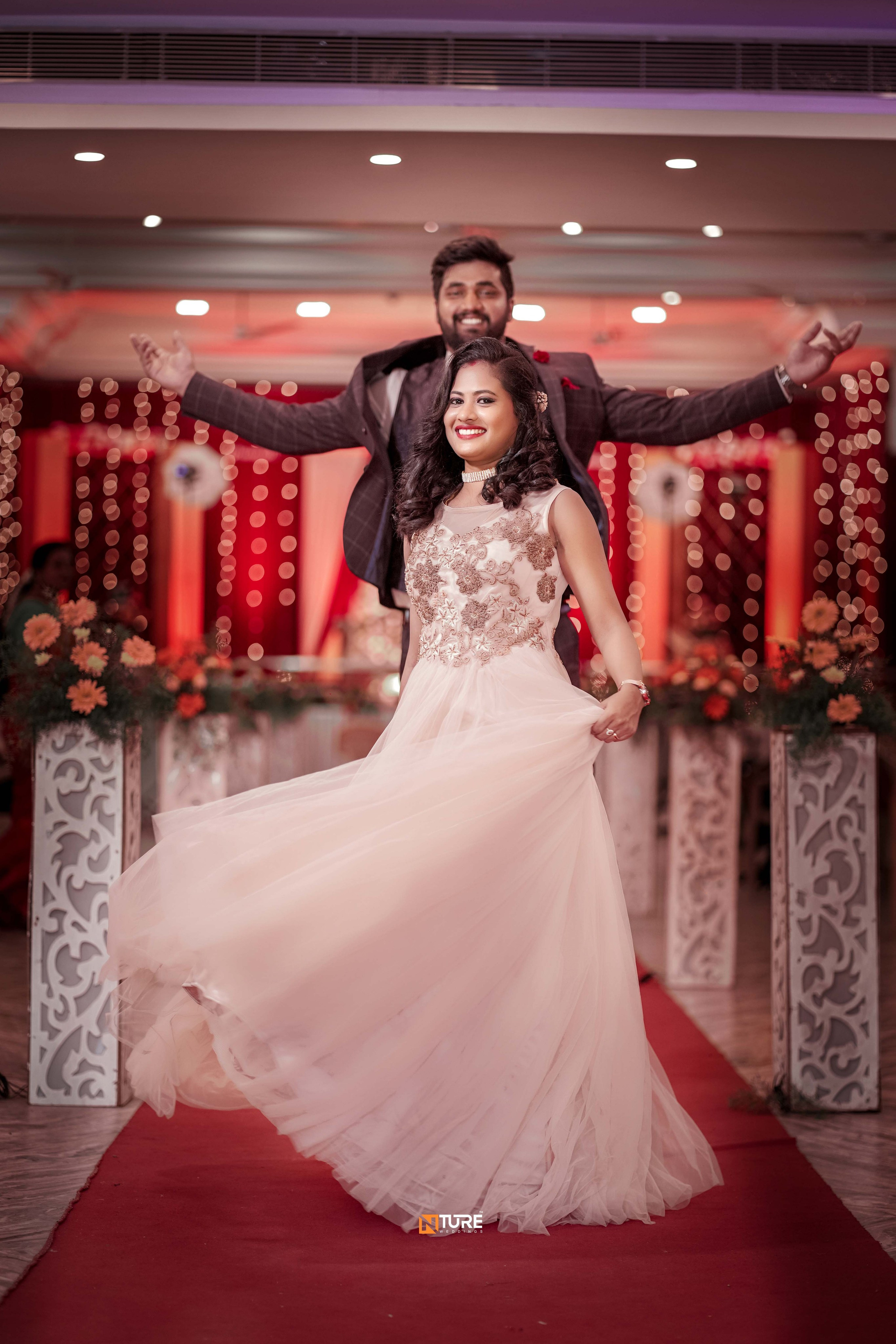 PHOTOS. NTURE WEDDING