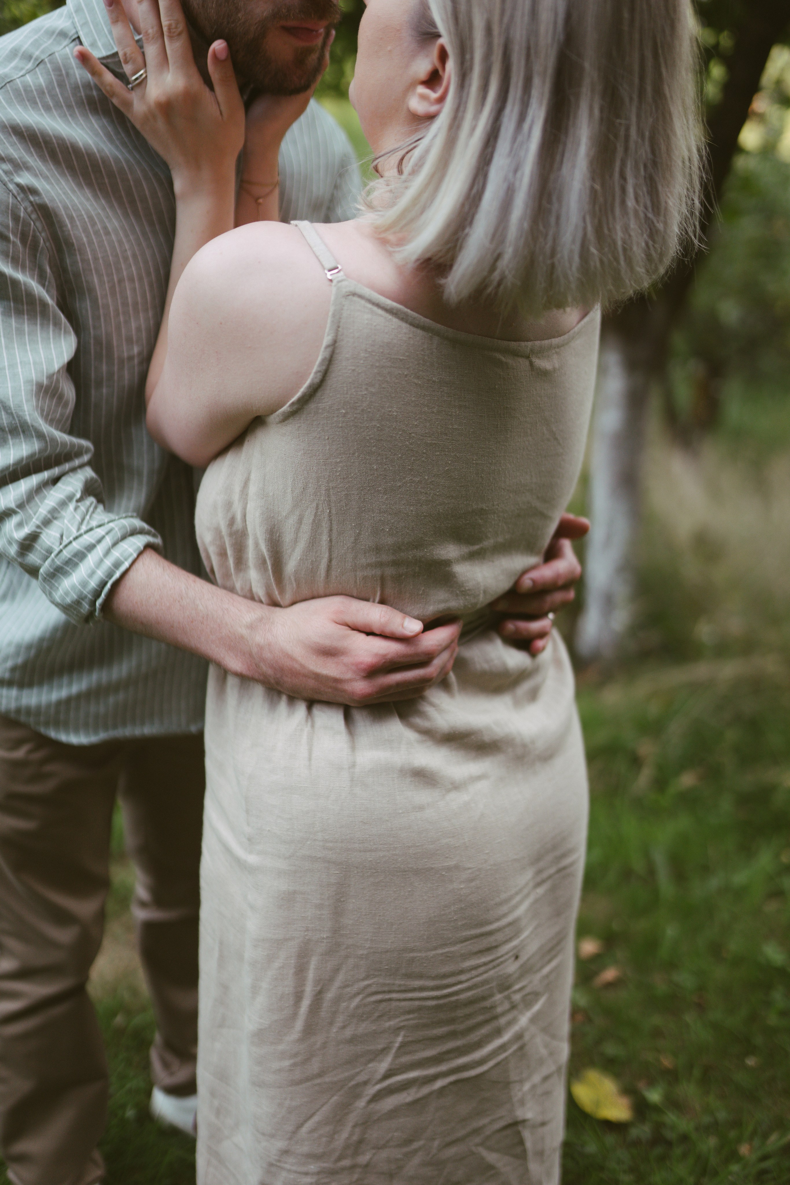 Fotografie de Eveniment Brașov: Povești Vizuale | Mădălina Beda. Madalina Beda- Artist vizual, fotograf, doula la nastere, consultant babywearing Brasov si in toata tara