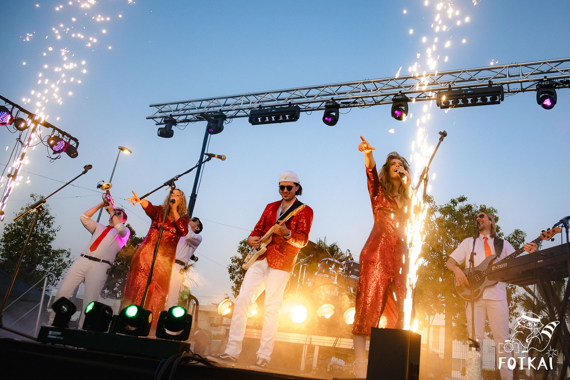Good Times, tributo a Nile Rodgers & Chic en Benijófar — Fotos del evento 2026 | FOTKAI