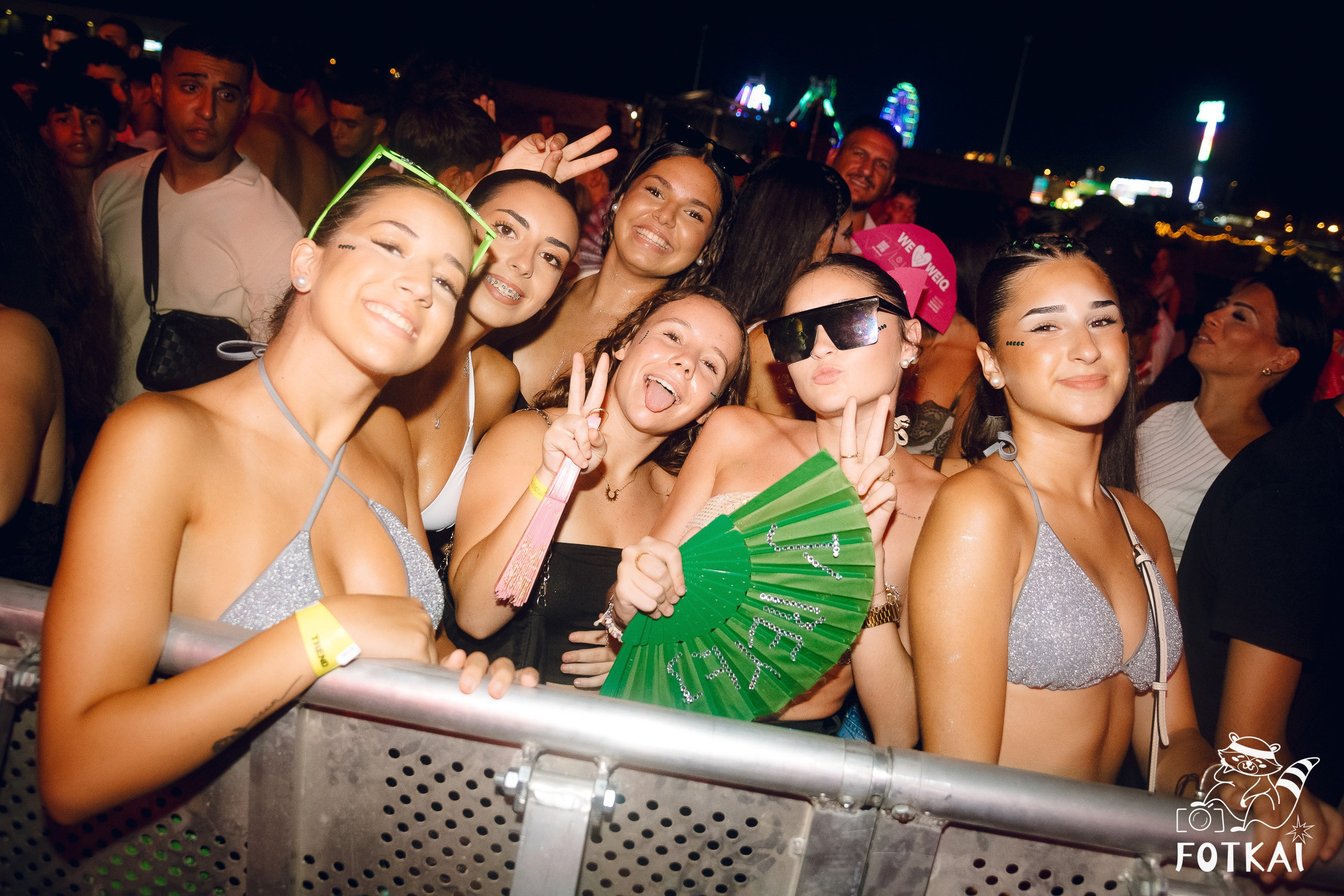 JC Reyes at Brilla Torrevieja Festival — Live Concert Photos in Torrevieja, Spain, 2026 | FOTKAI