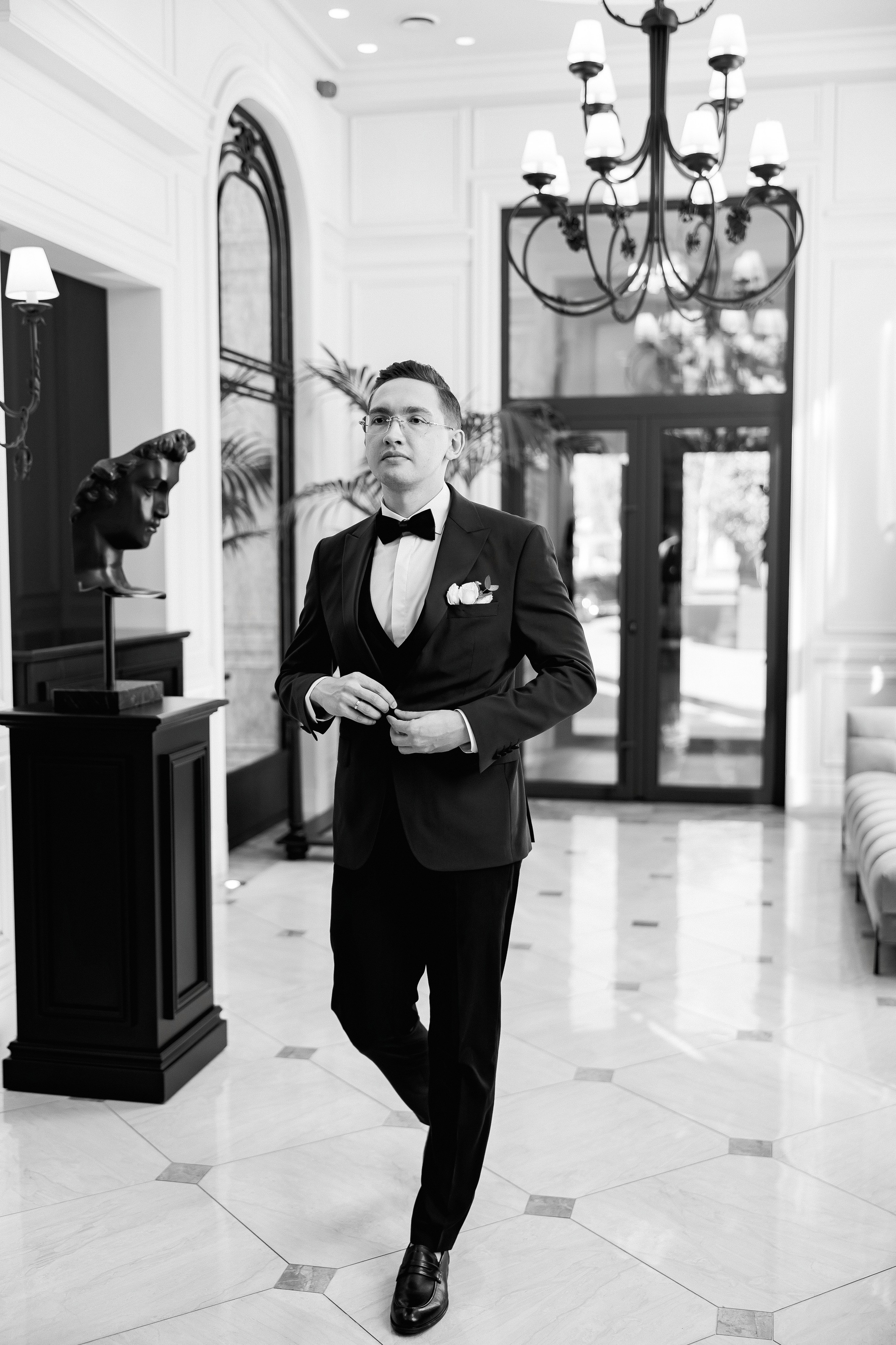 Serghei & Erica — Queen Residence. Servicii Foto și Video 067188353