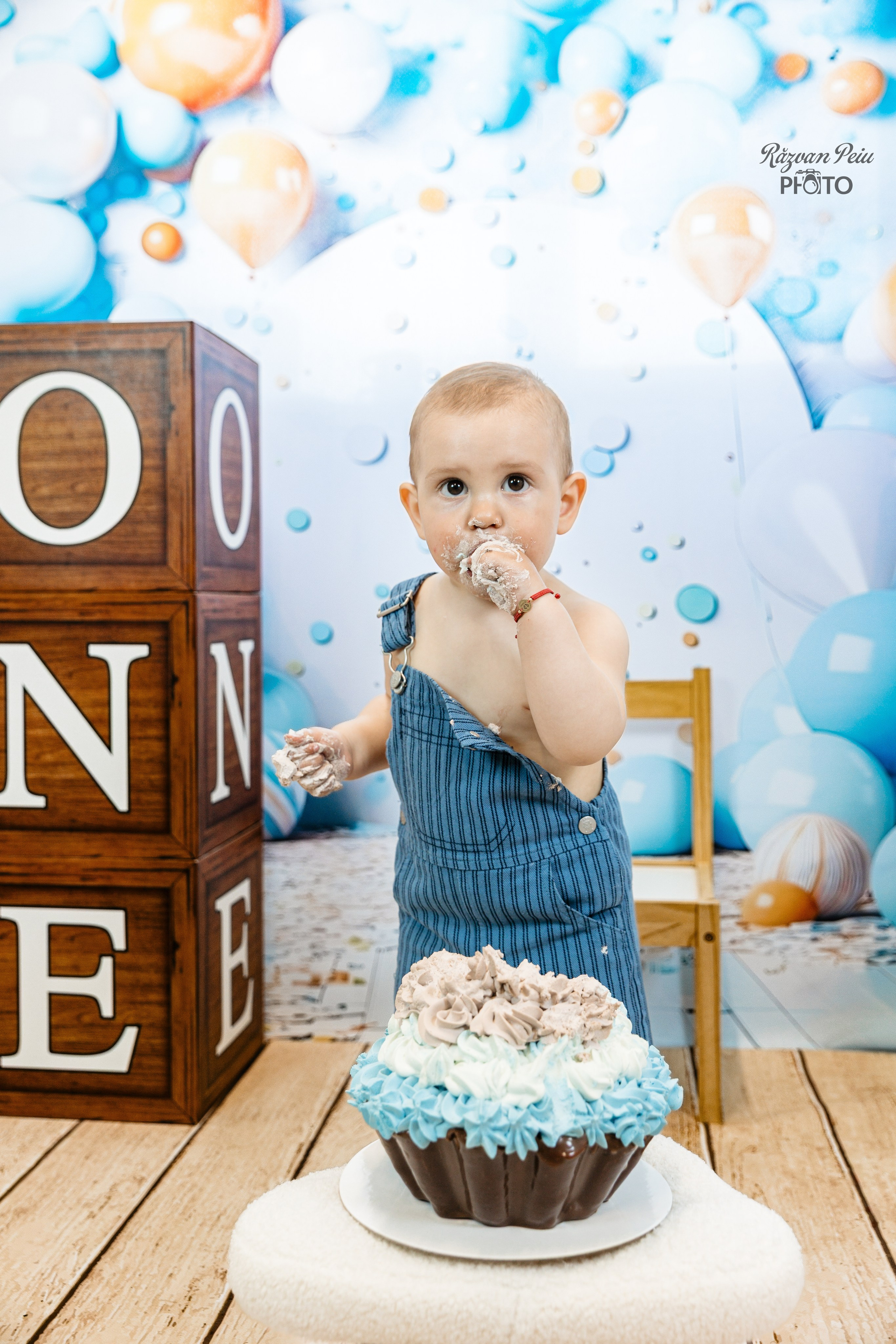 Smash the cake. Razvan Peiu Photography, dincolo de fotografie!